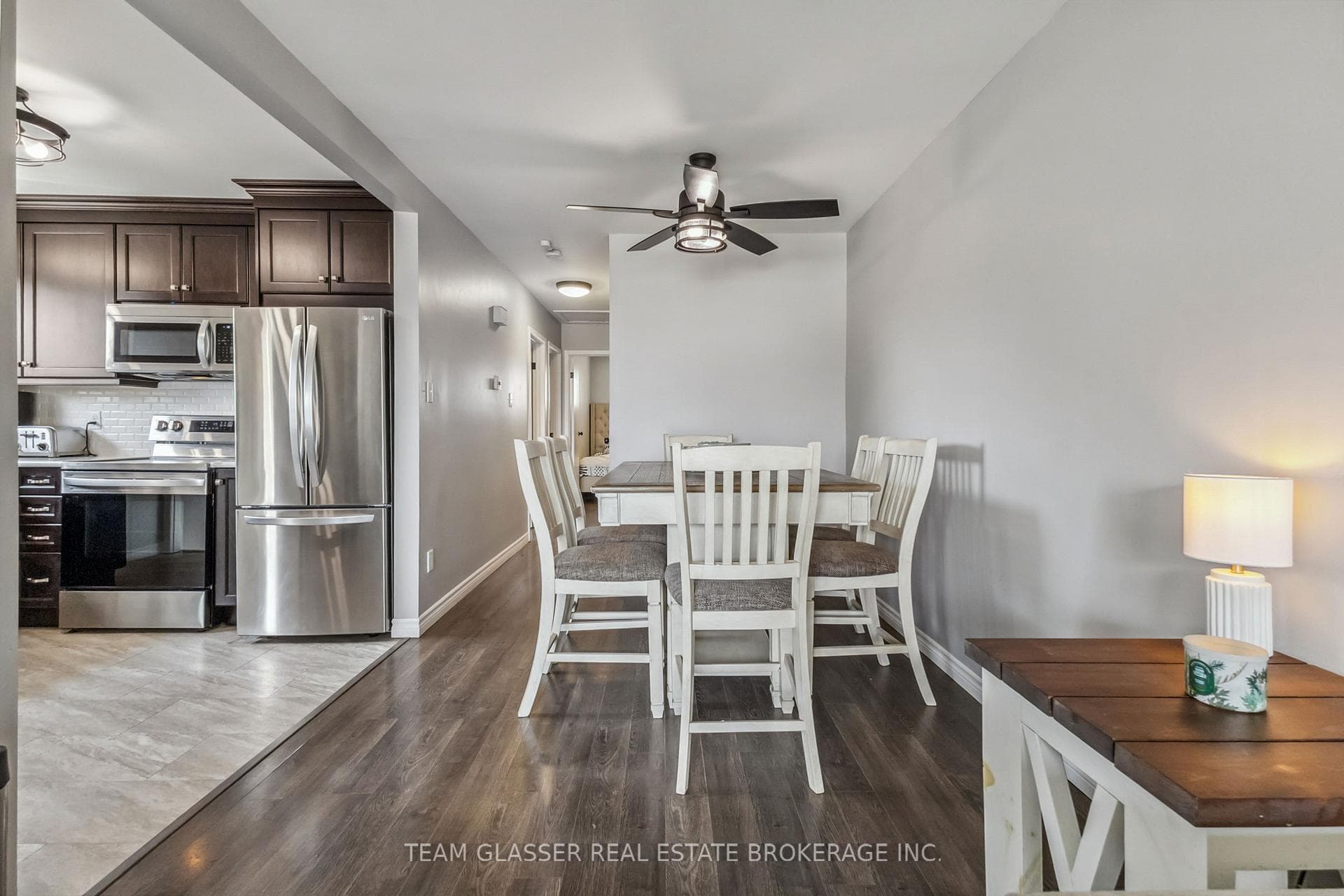 246 MCKELLAR Street Unit A photo 17