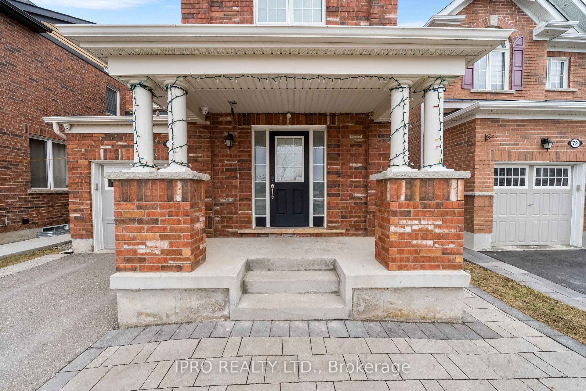 70 Fenchurch Drive photo 5