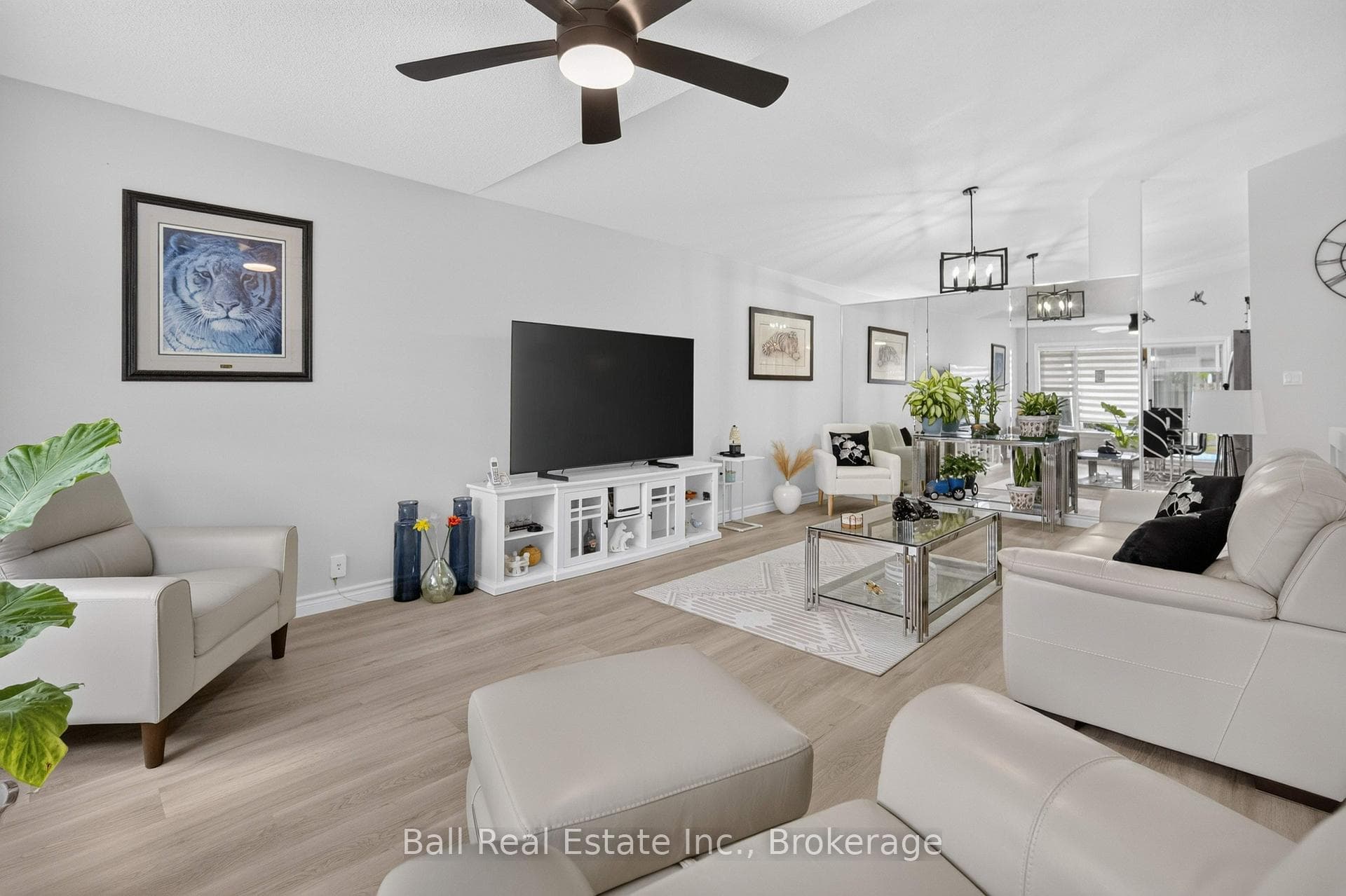 18 Russell Hill Road photo 6