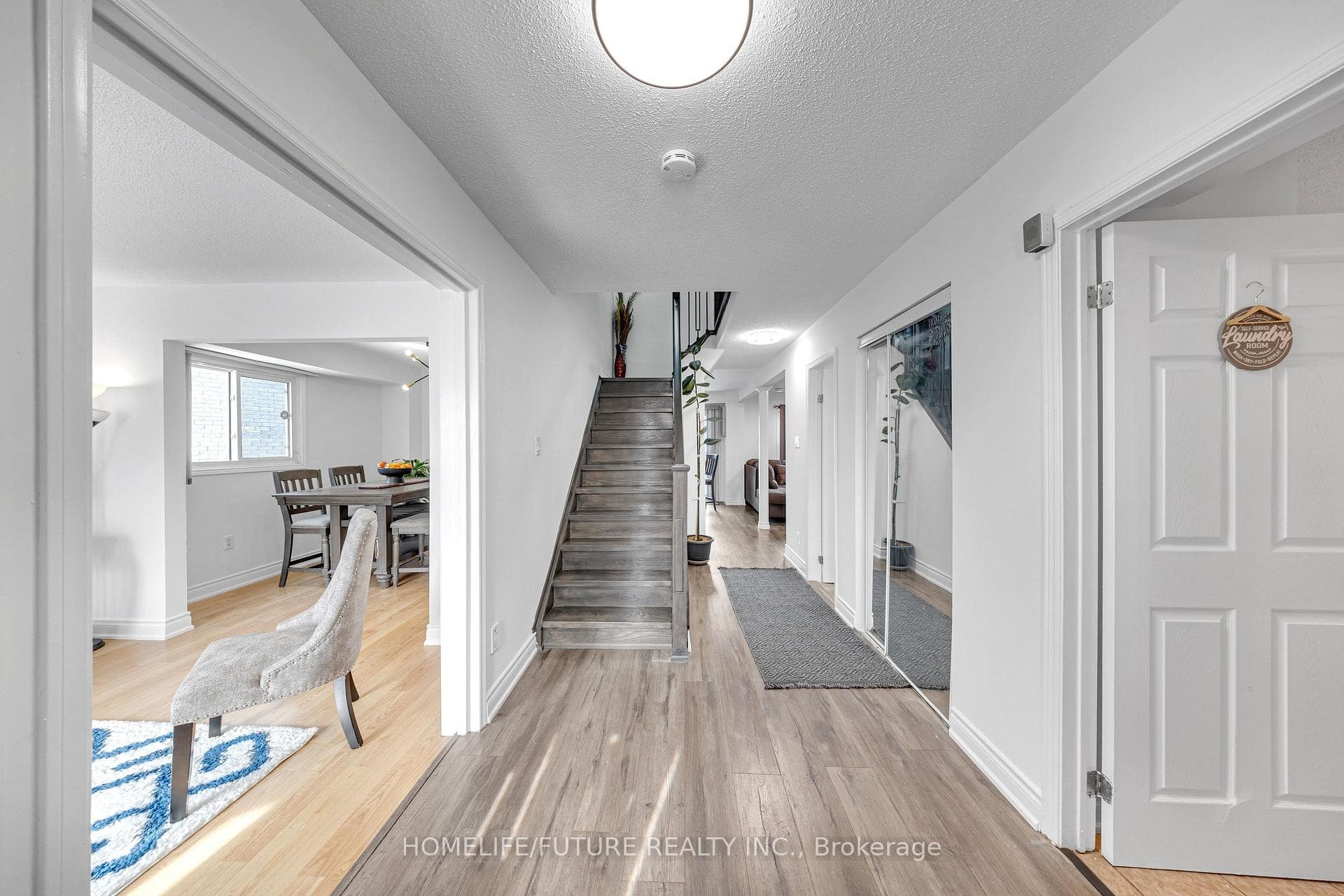 24 Adams Drive photo 8