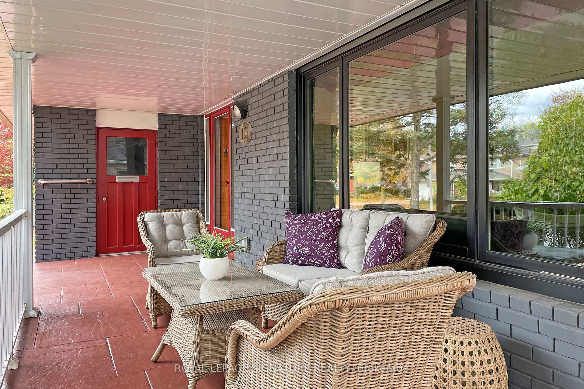 173 Cassandra Boulevard photo 4