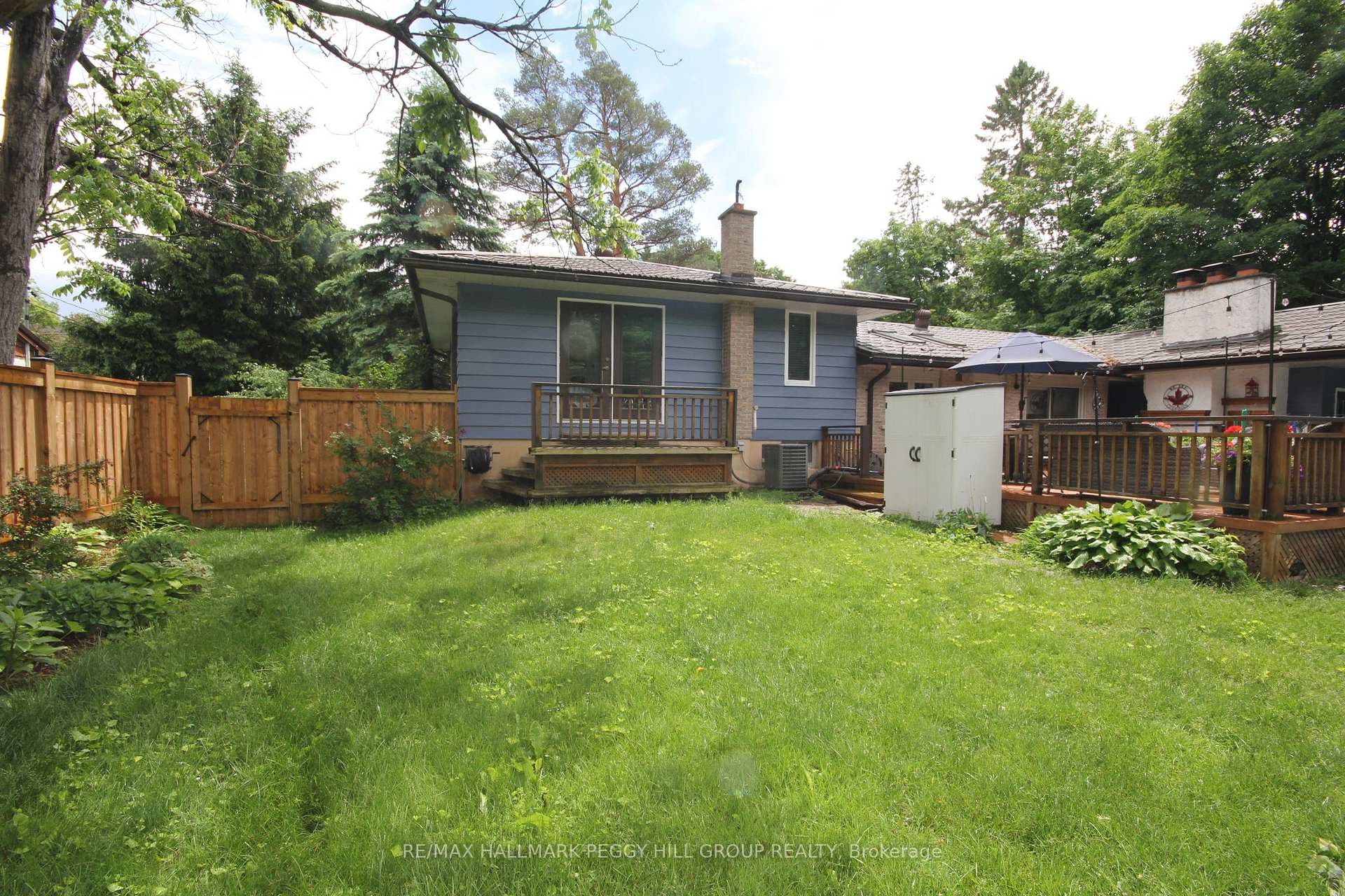 210 Jean Street photo 19