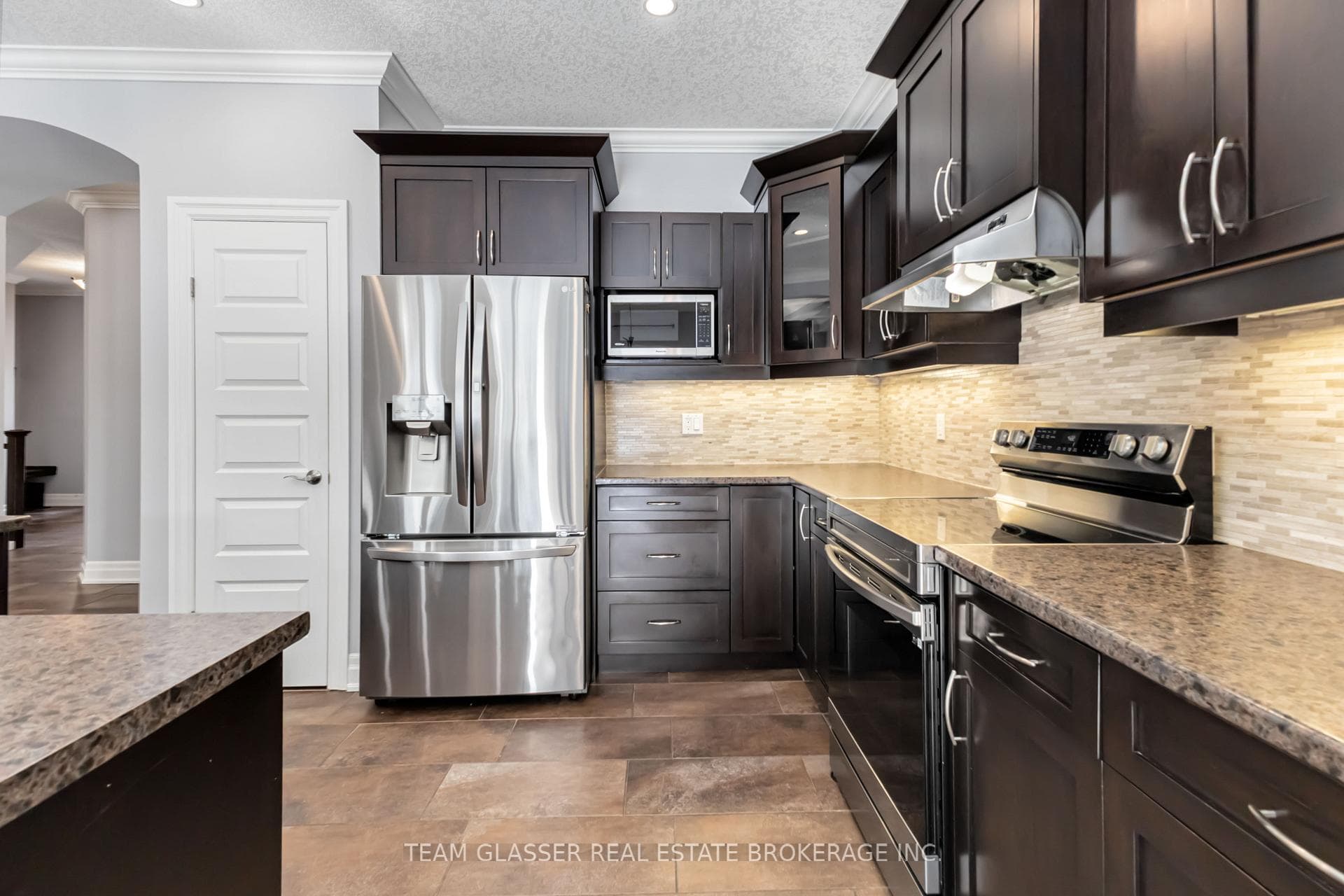 2125 NORTH ROUTLEDGE Park photo 15