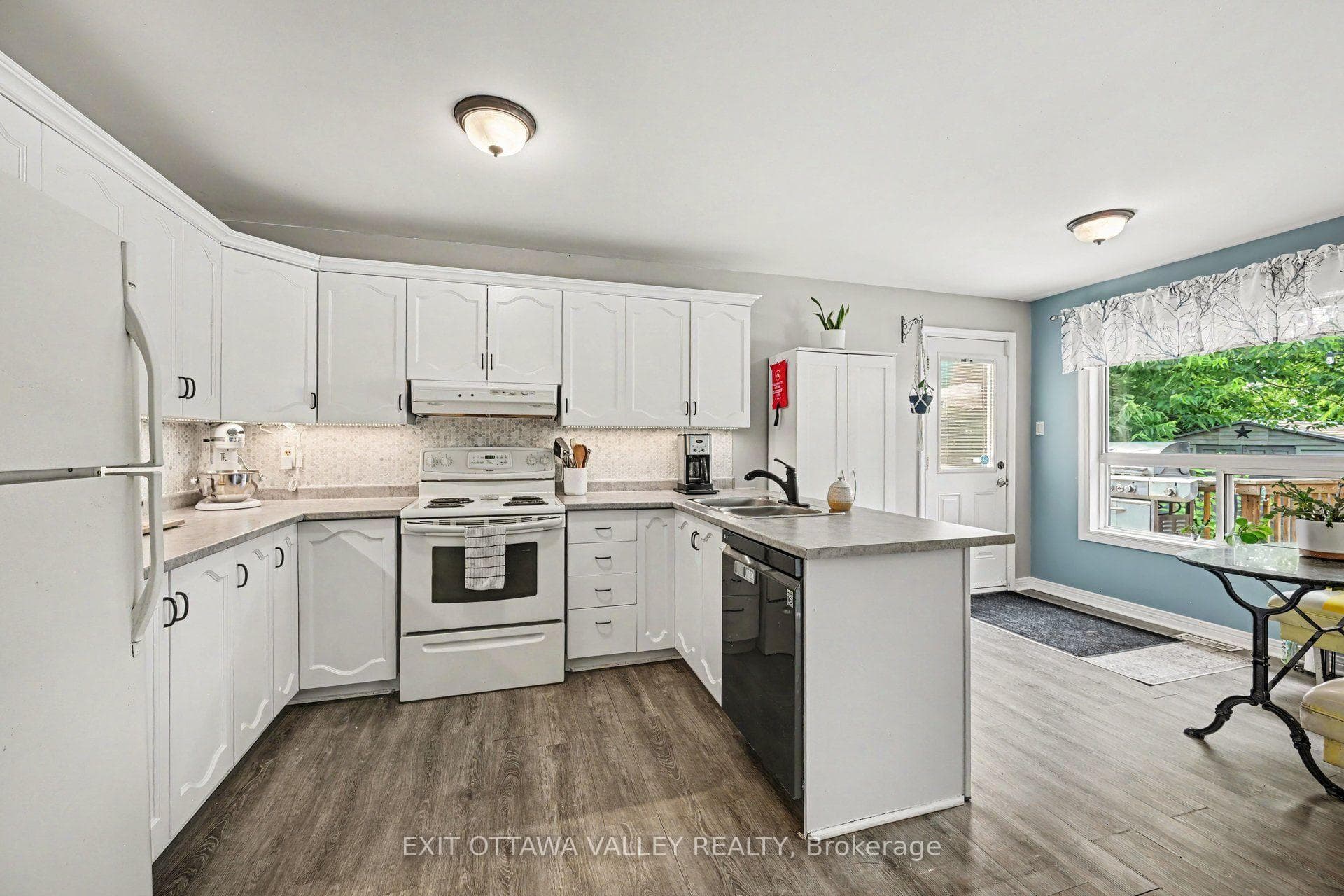 Kitchen with back deck access