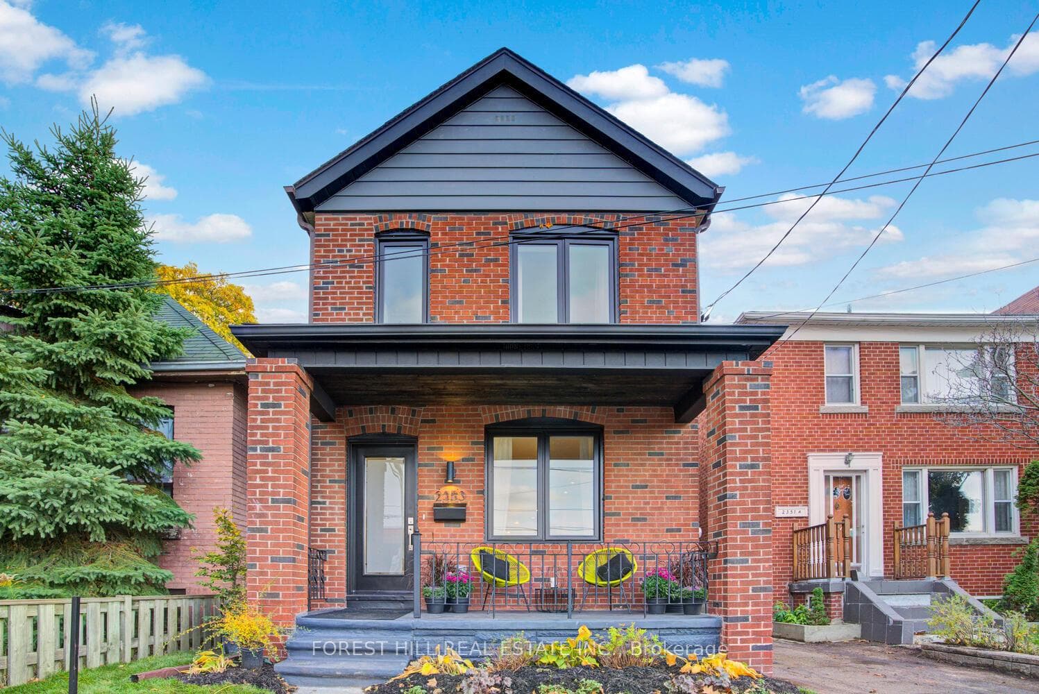 2353 Gerrard Street photo 2