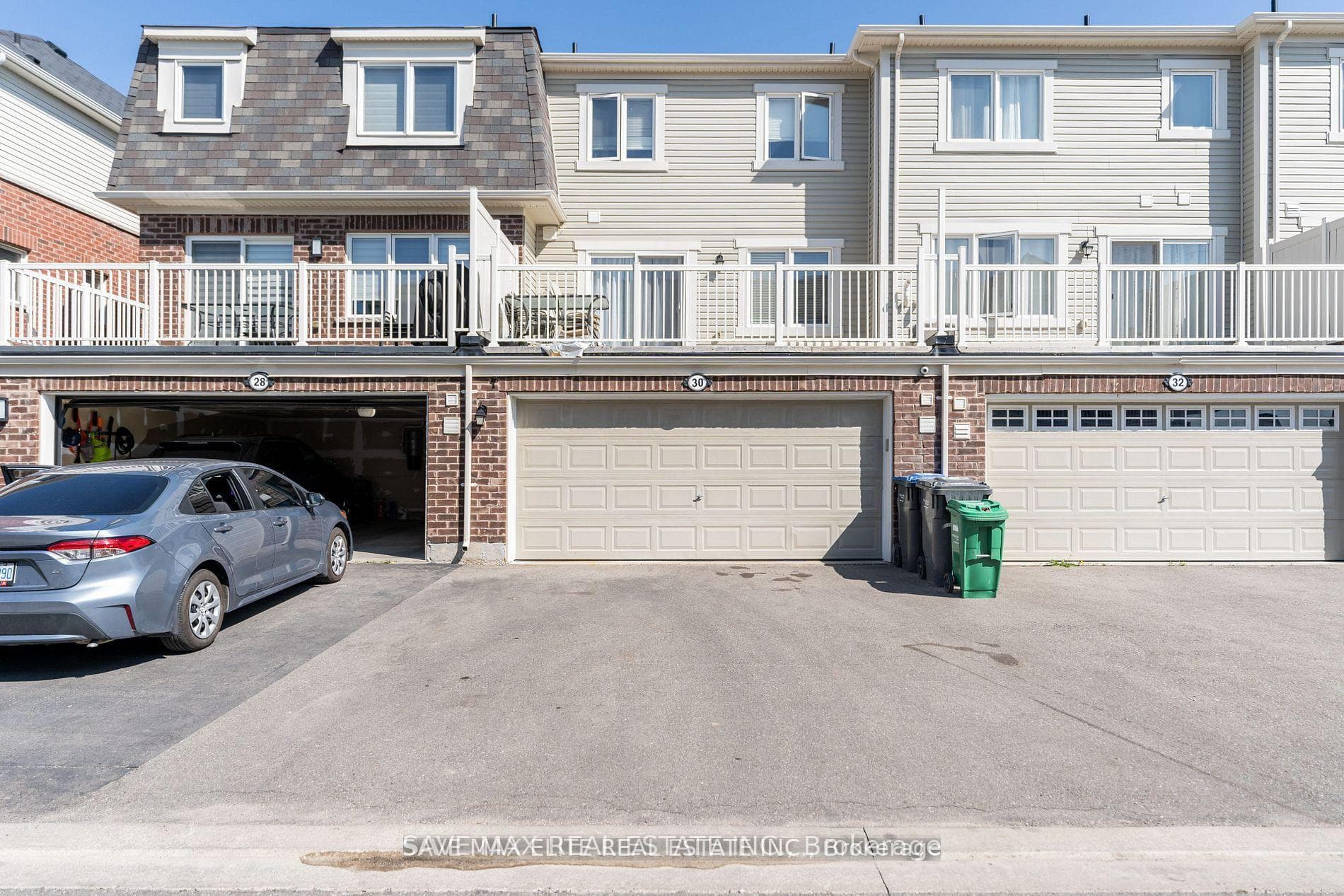 30 Metro Crescent photo 3