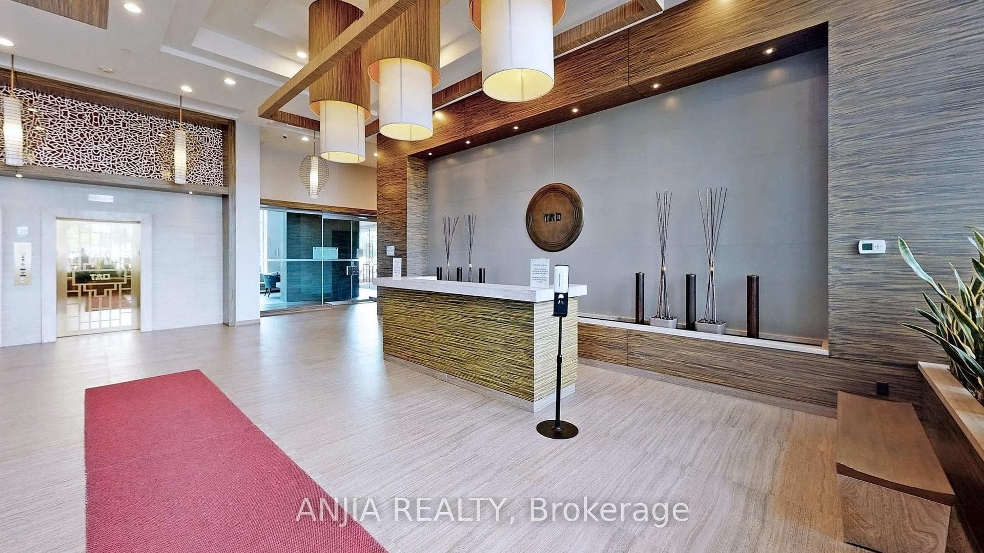 8763 Bayview Avenue Unit 507 photo 2