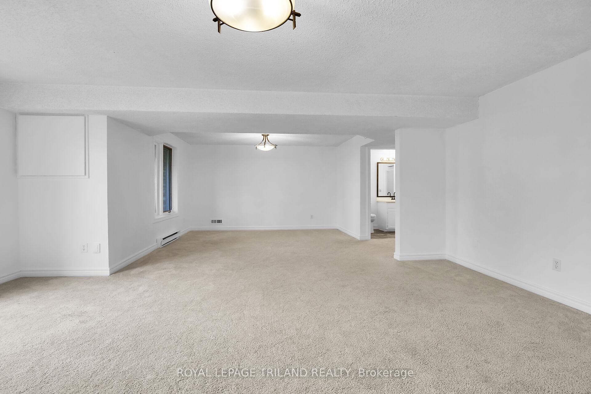 410 Ambleside Drive Unit 44 photo 26