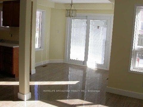 1240 Bantham Street photo 6
