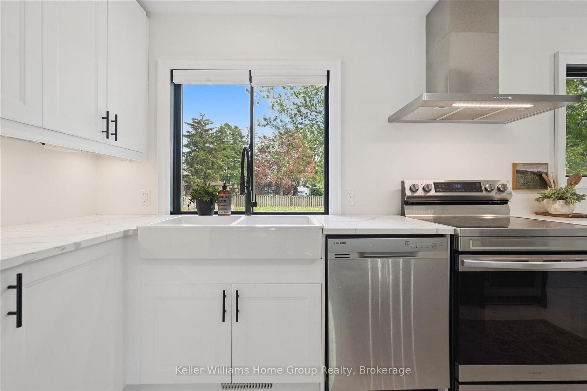 490 Garafraxa Street photo 22