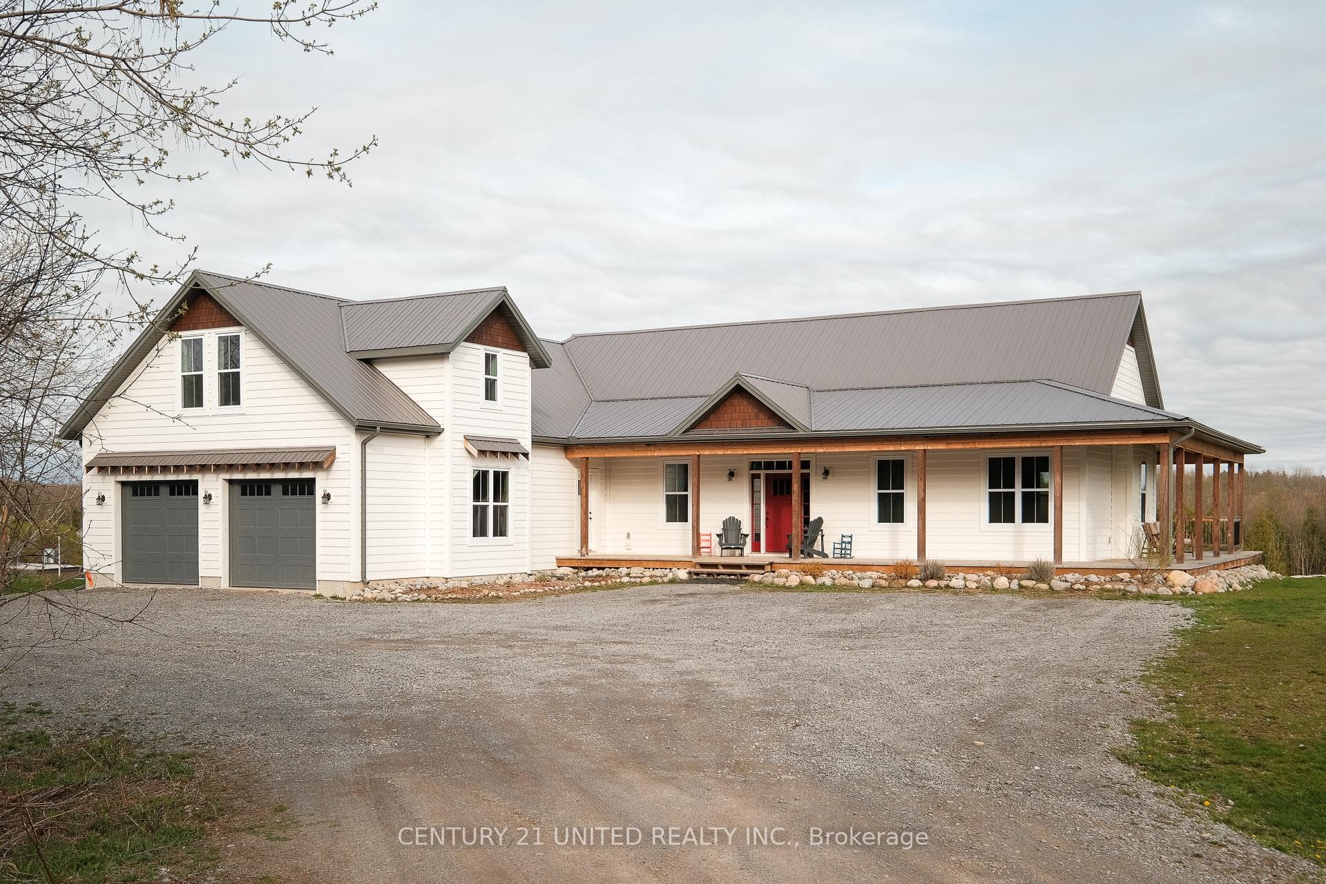 833 Iron Woods Drive photo 1