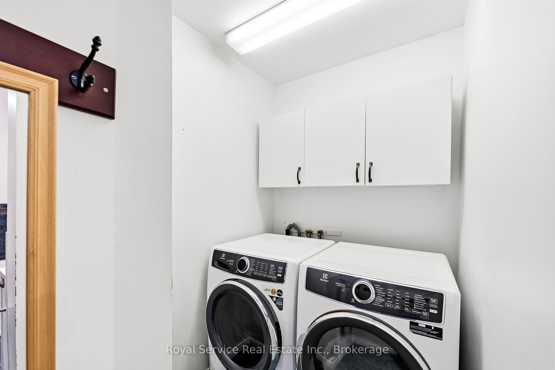 Laundry off of 4 pc bathroom