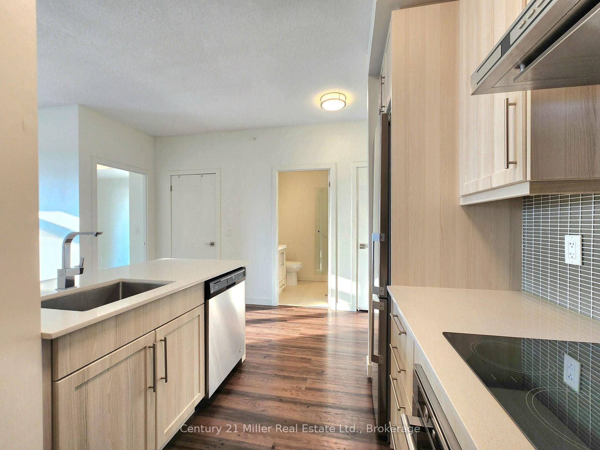 2087 Fairview Street Unit 607 photo 15