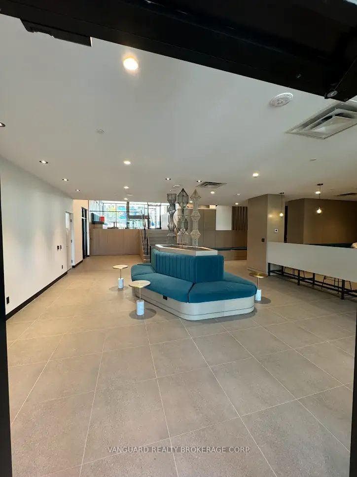 7950 Bathurst Street Unit 1209 photo 32