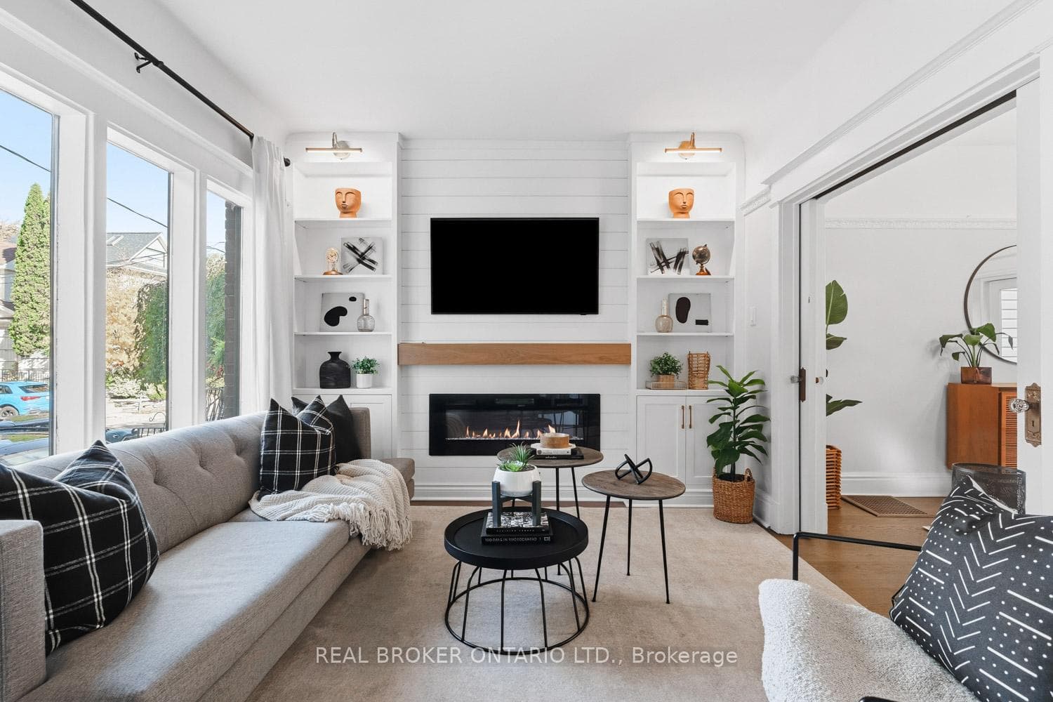 7 Juniper Avenue photo 2