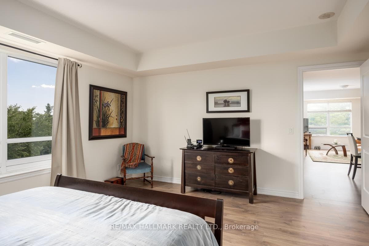 Spacious Primary Suite, views of greenspace