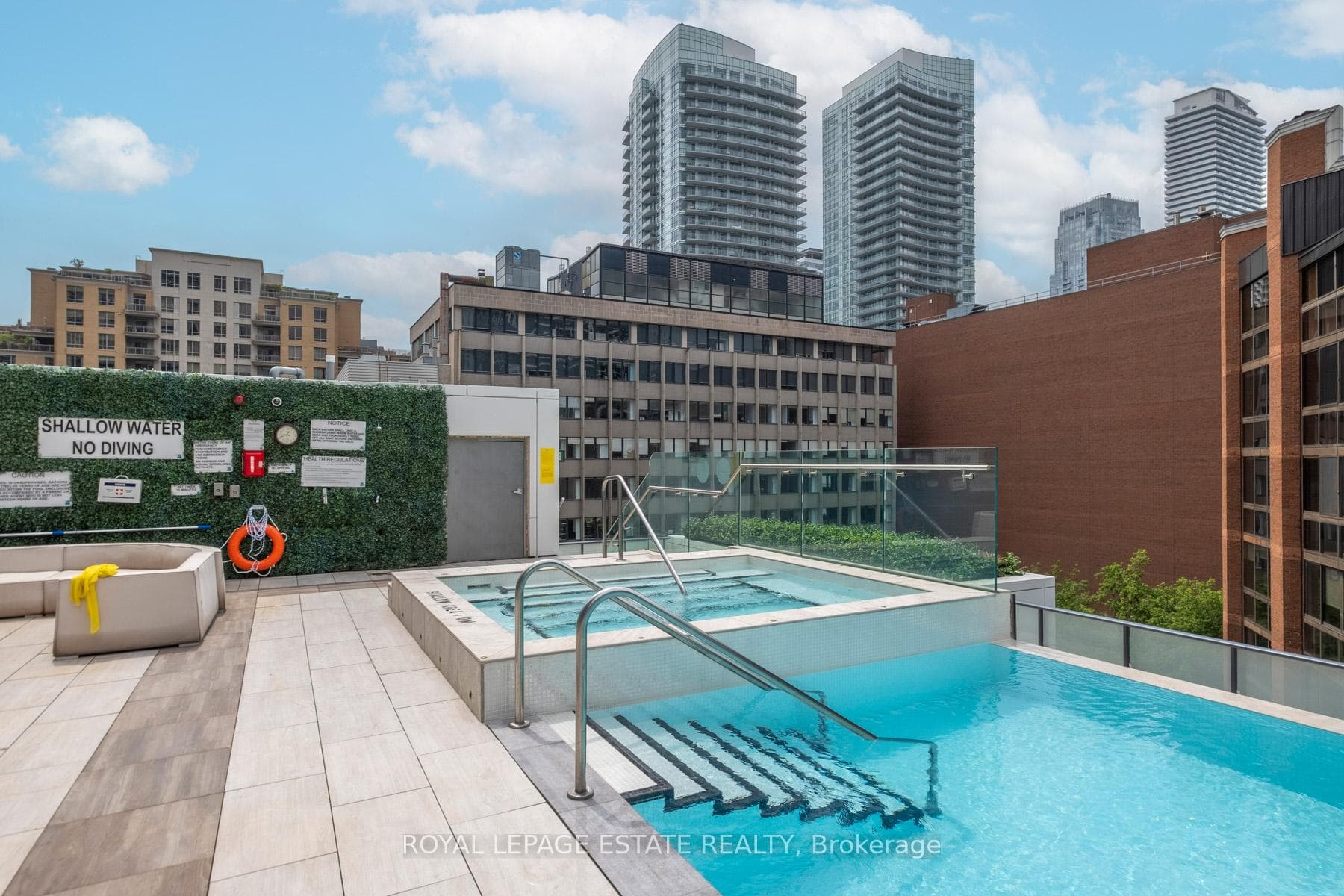 161 Roehampton Avenue Unit 2607 photo 21