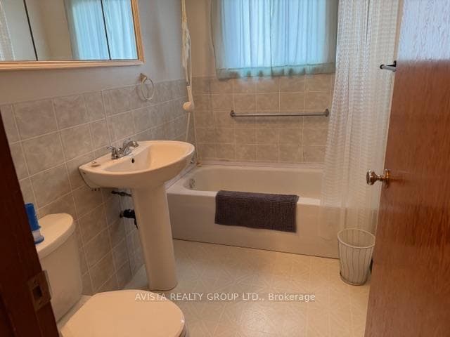 395 Highway 595 photo 16