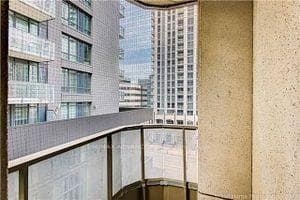 750 Bay Street Unit 710 photo 12