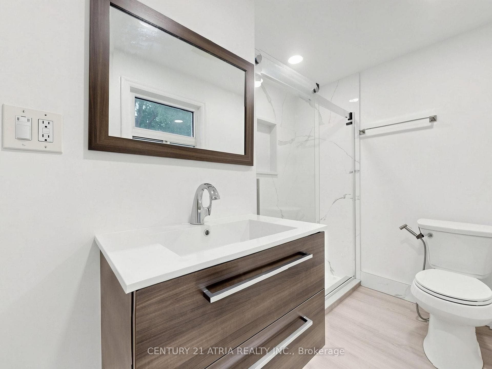 21 Mahoney Avenue photo 36