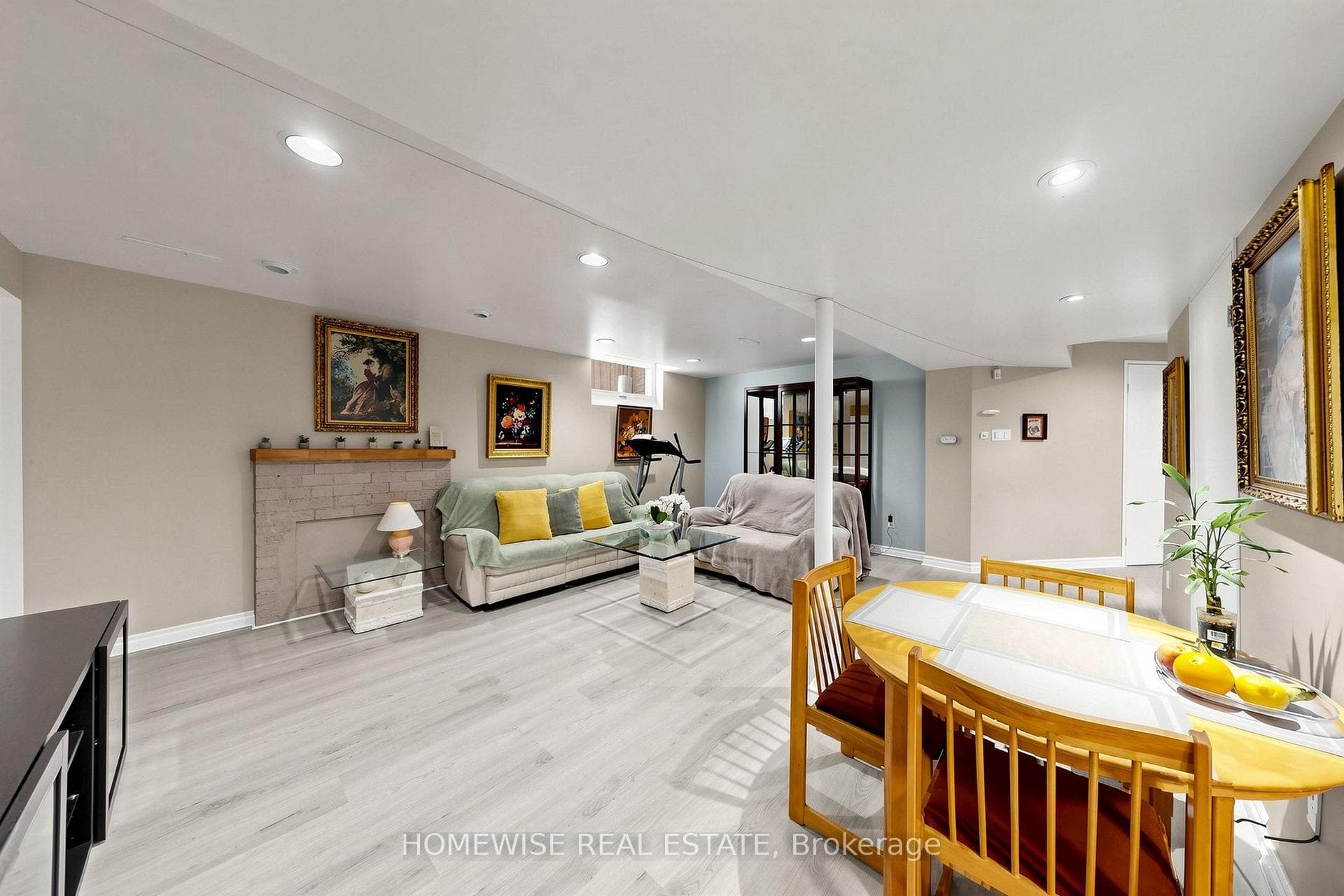 11 Briarcliffe Crescent photo 38