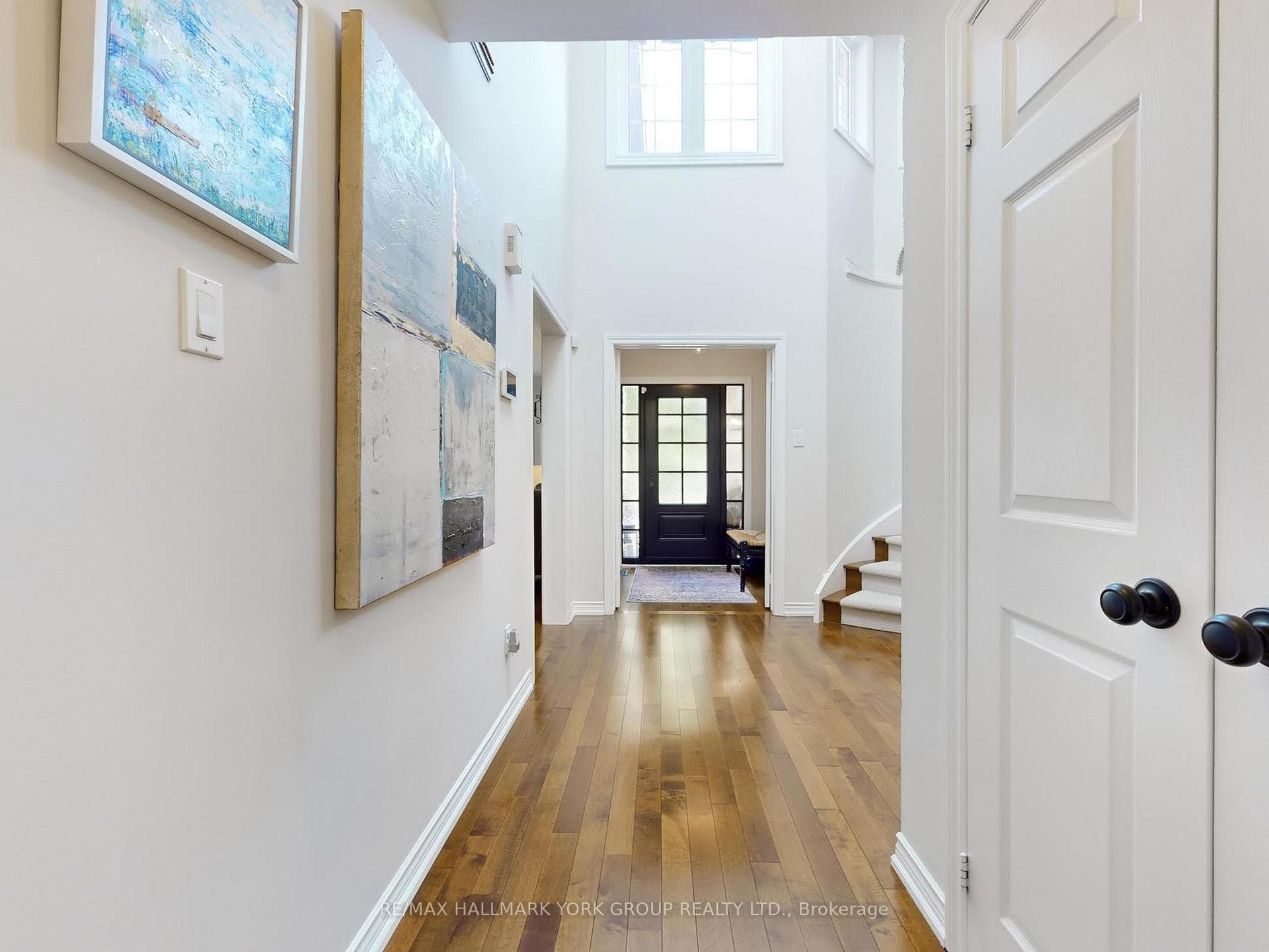 94 McGee Crescent photo 18