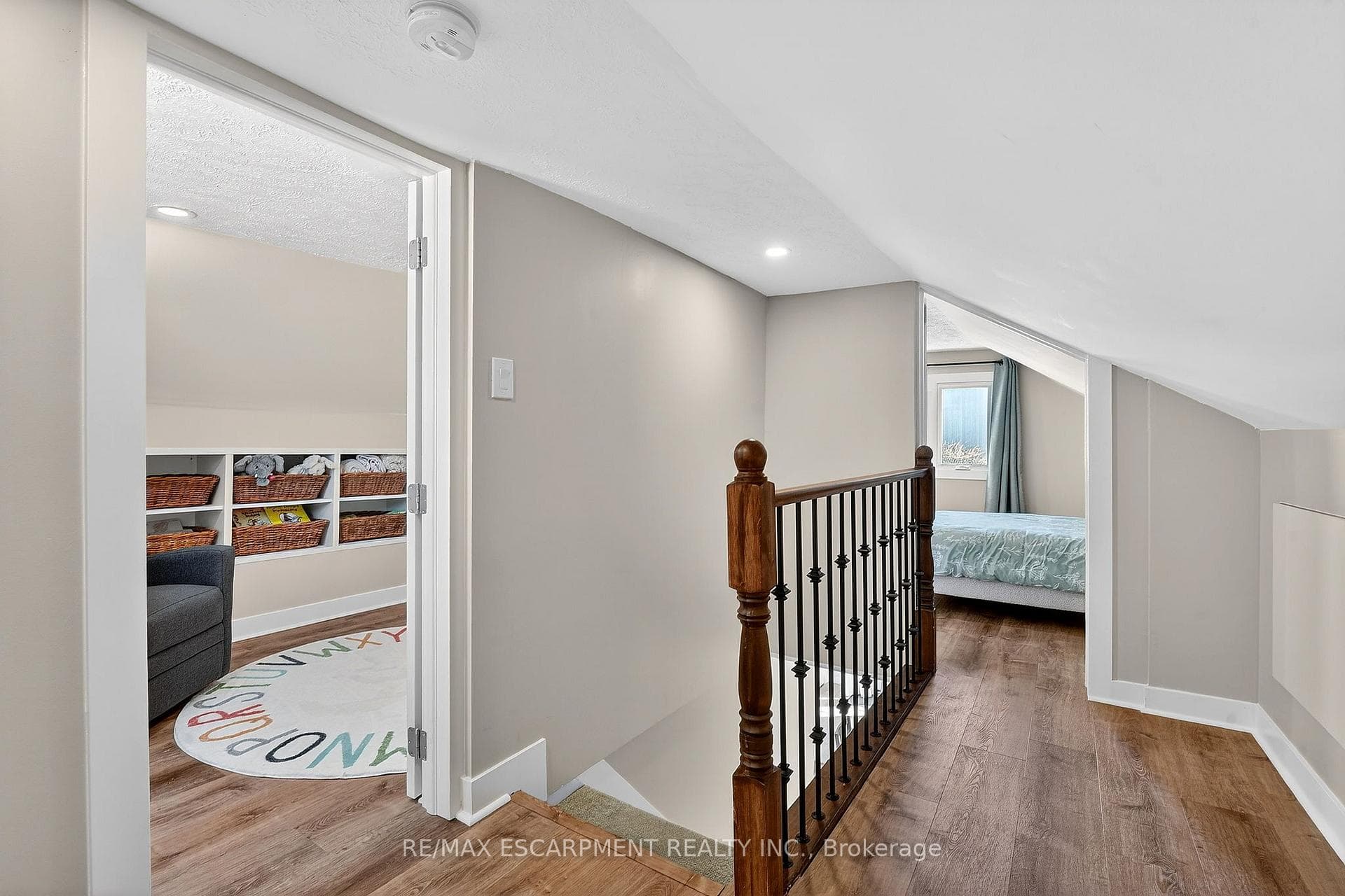 162 Dufferin Street photo 19