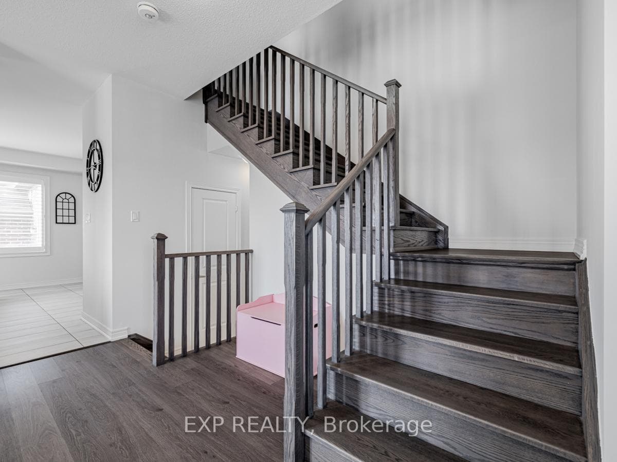 1042 Murrell Boulevard photo 14