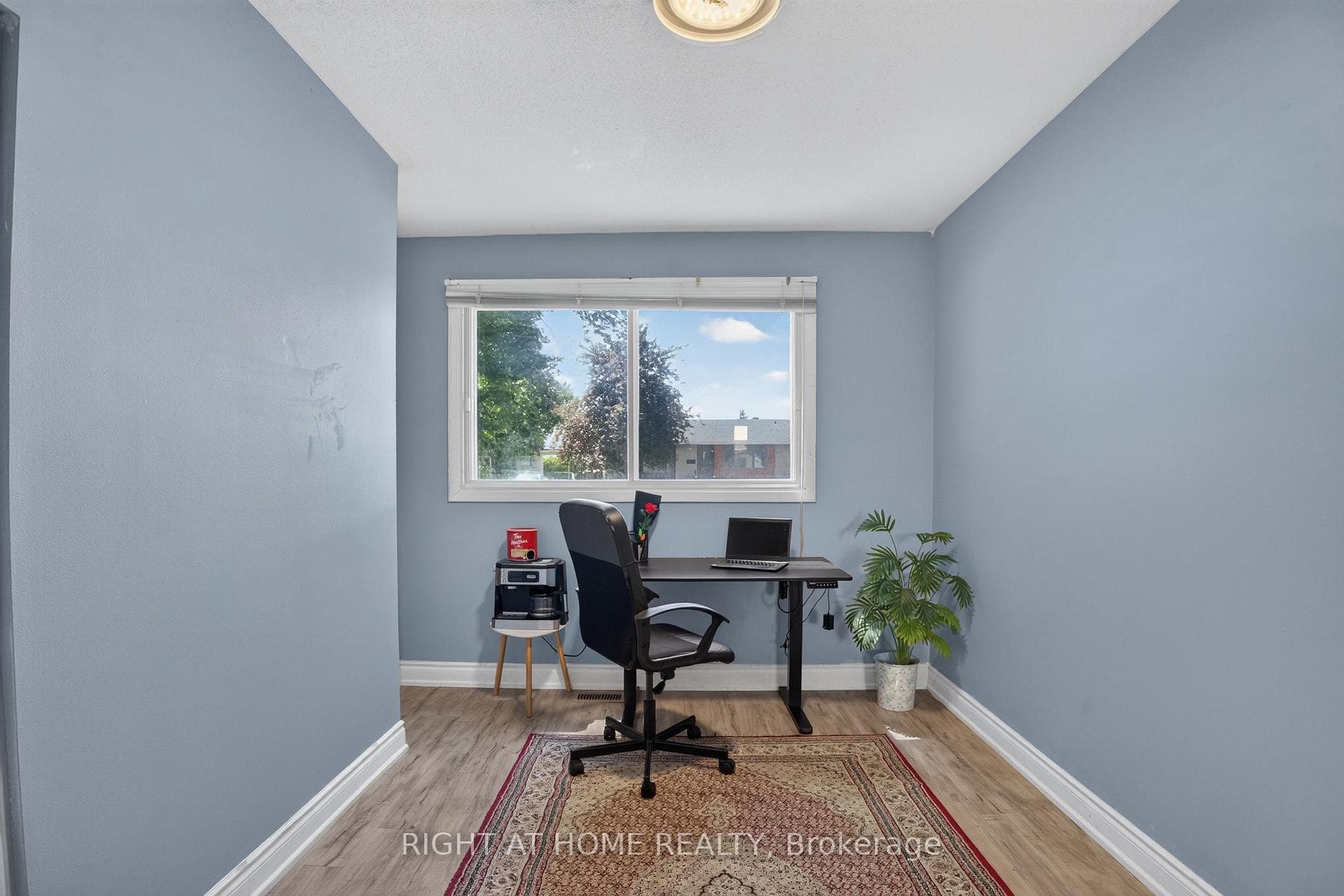 1385 Chartrand Avenue photo 23