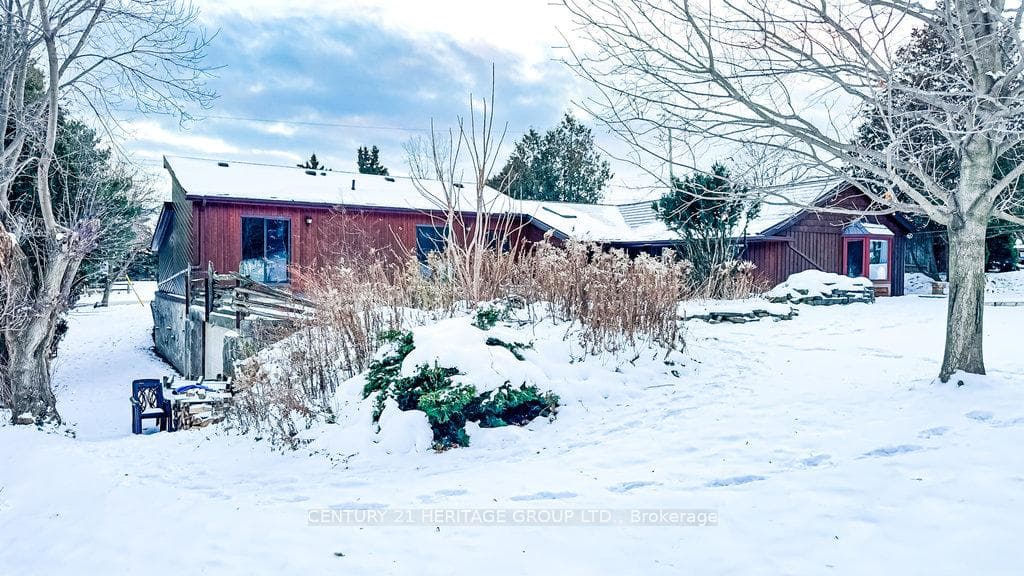 70 Home Street photo 44