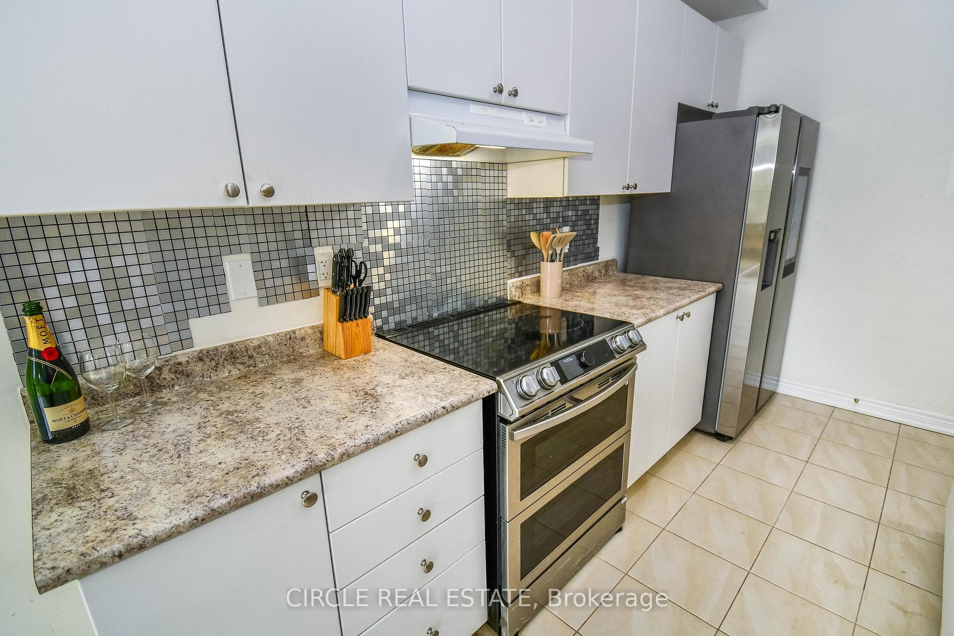 58 Greenwood Drive photo 14