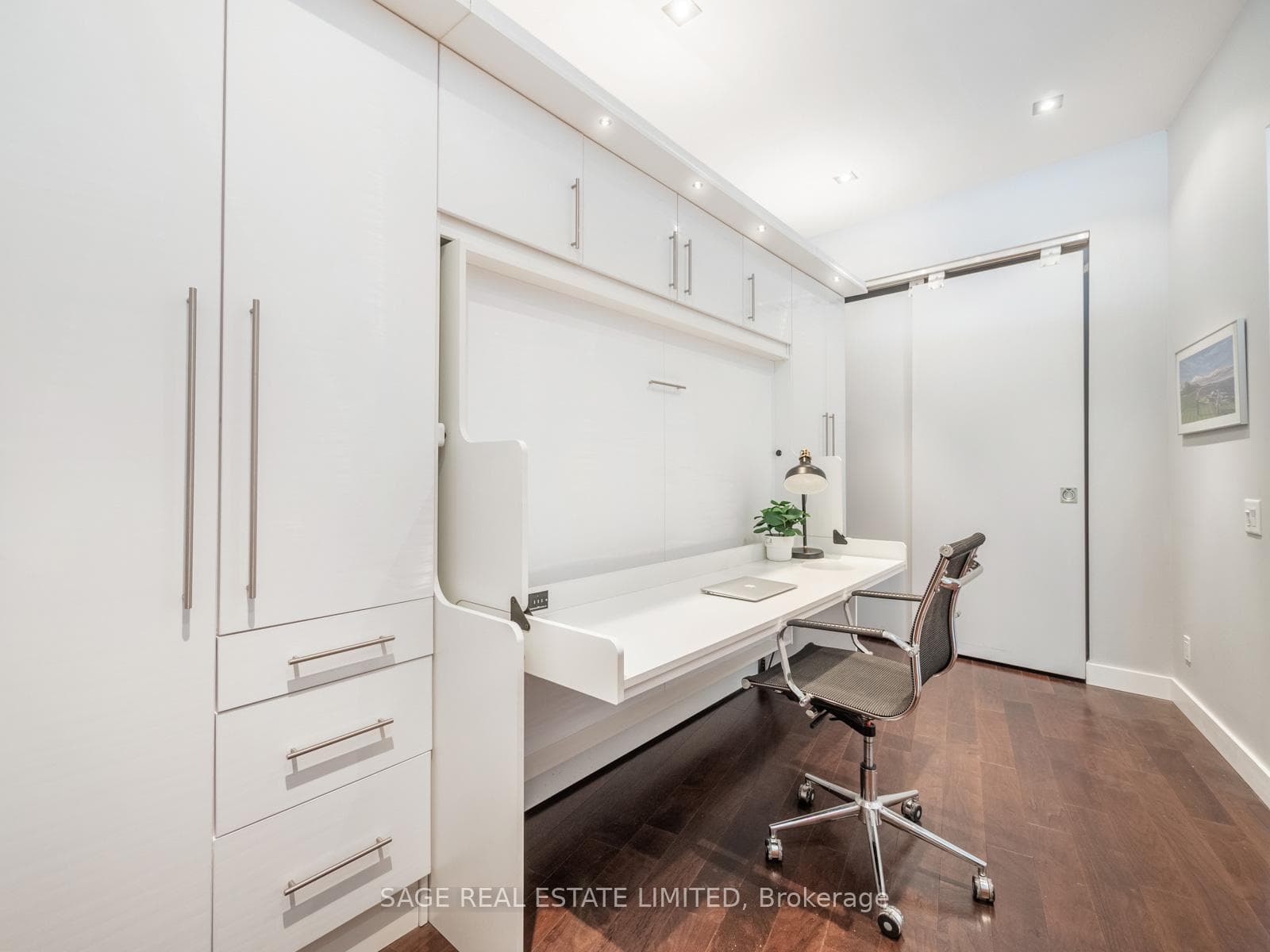 155 Dalhousie Street Unit 856 photo 7