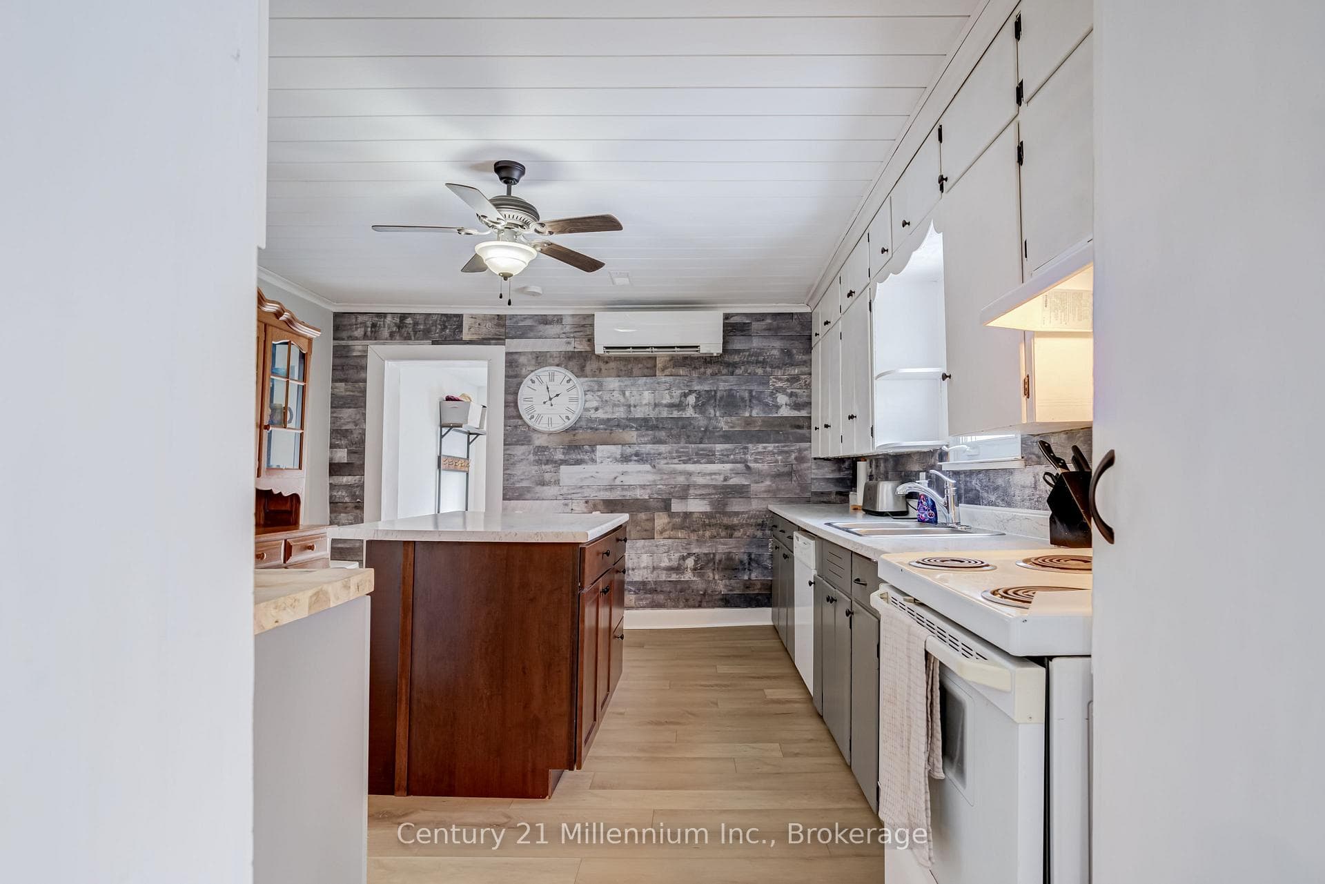 441090 Elm Street photo 30