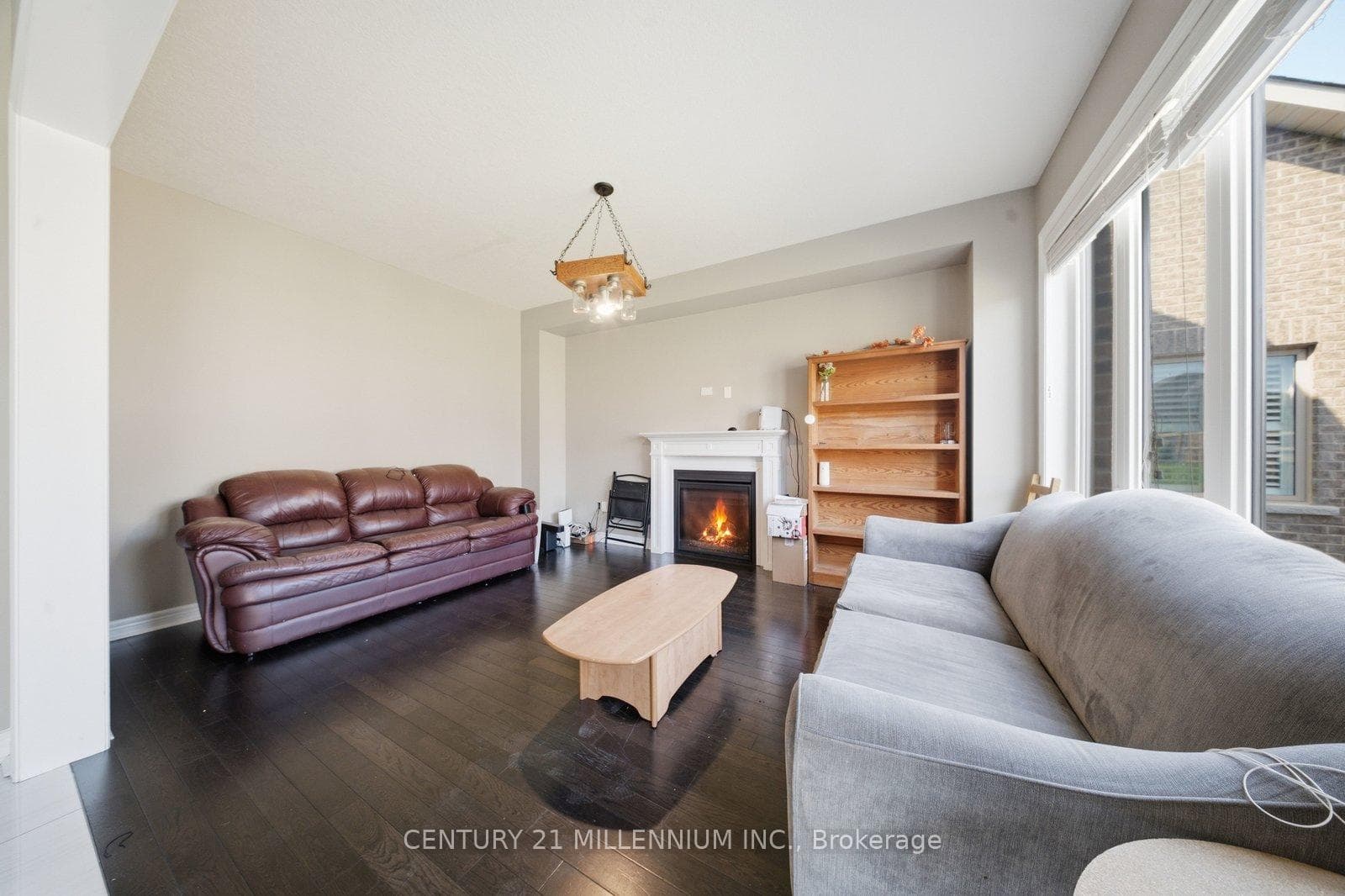 1153 Upper Thames Drive photo 14