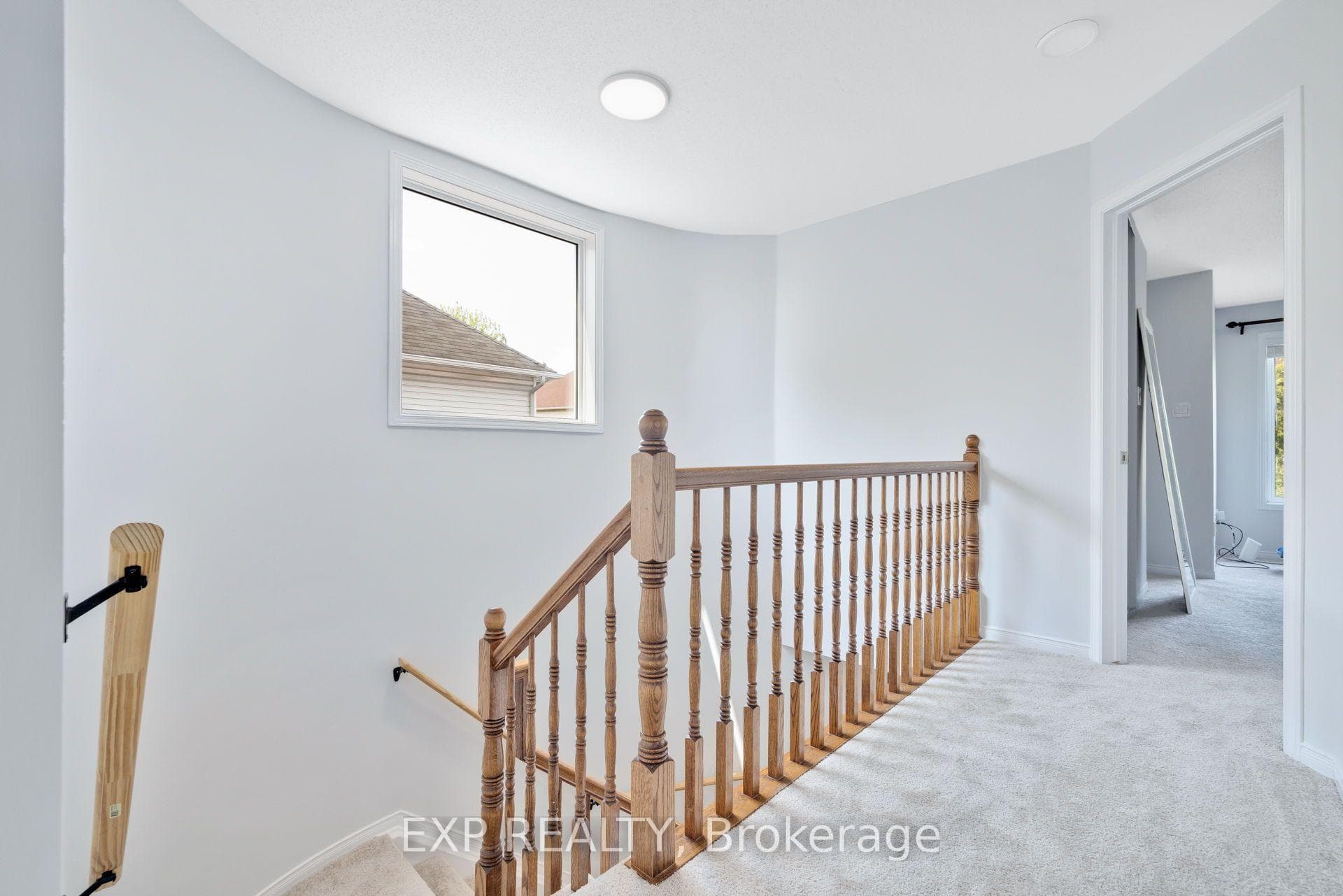 114 Ashmore Drive photo 25