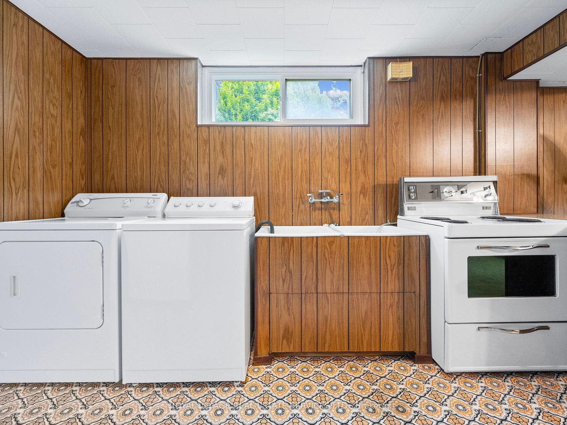 27 Markland Drive photo 30