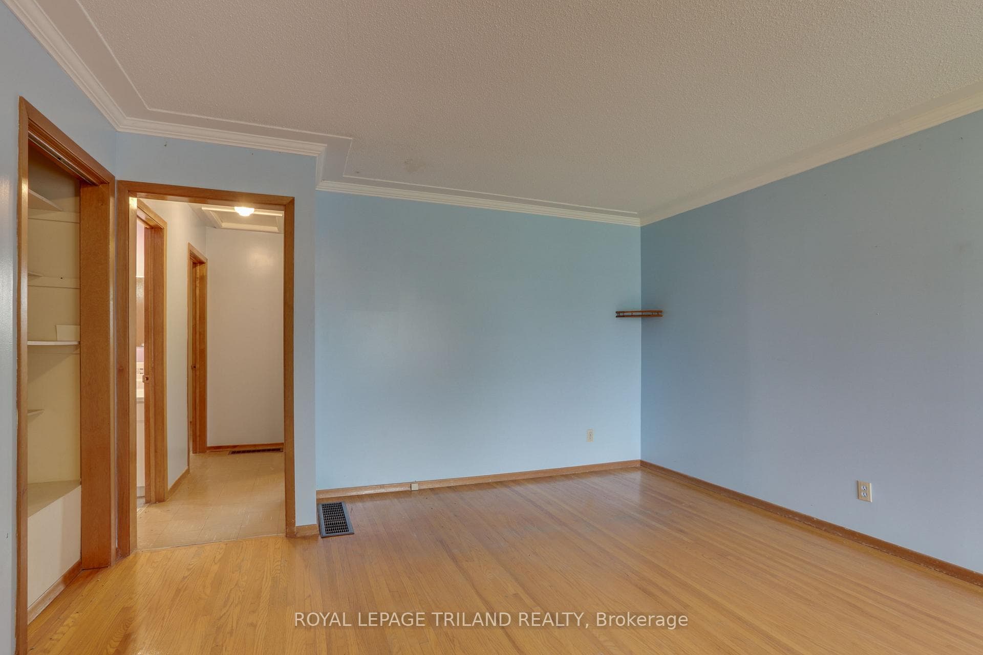 353A Manitoba Street Unit A photo 5