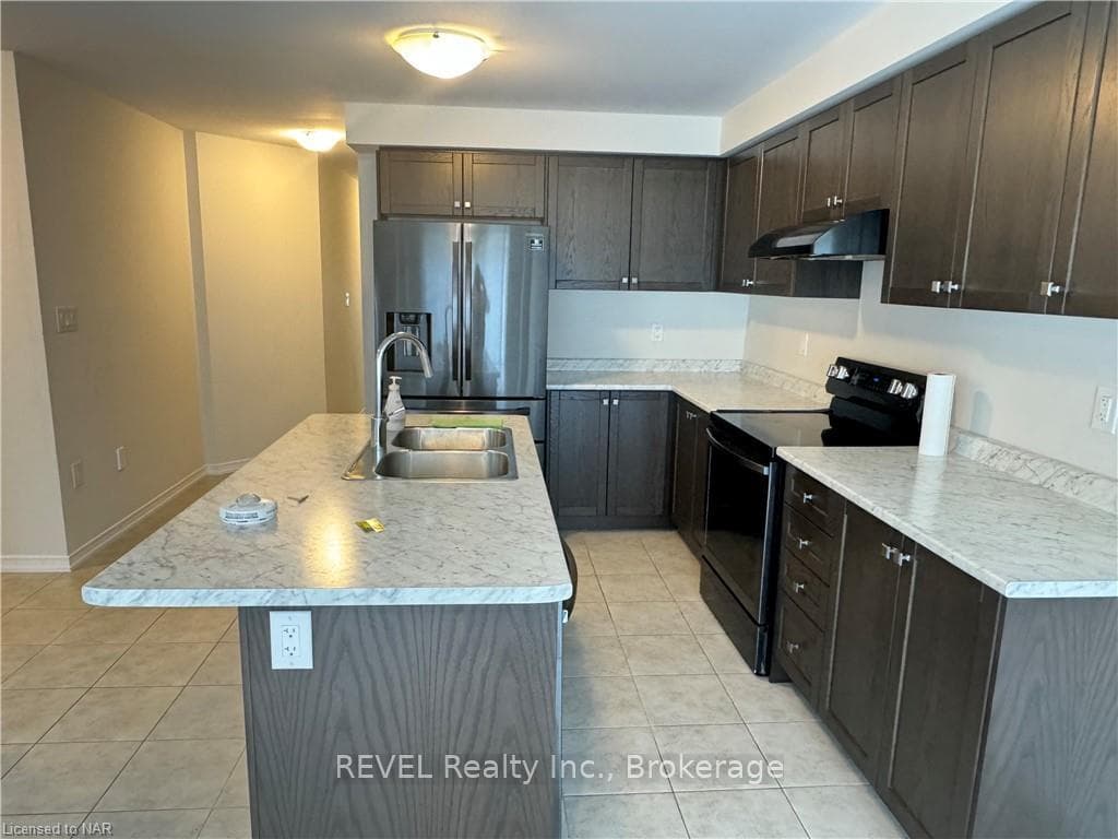 10 VAUGHN Drive photo 10