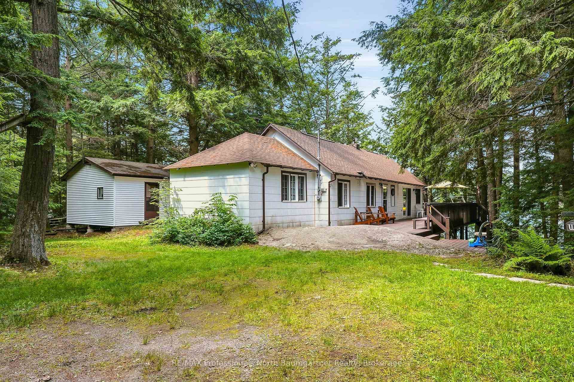 1202 Three Brothers Drive photo 2
