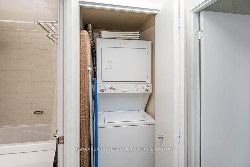 35 Mariner Terrace Unit 4601 photo 10