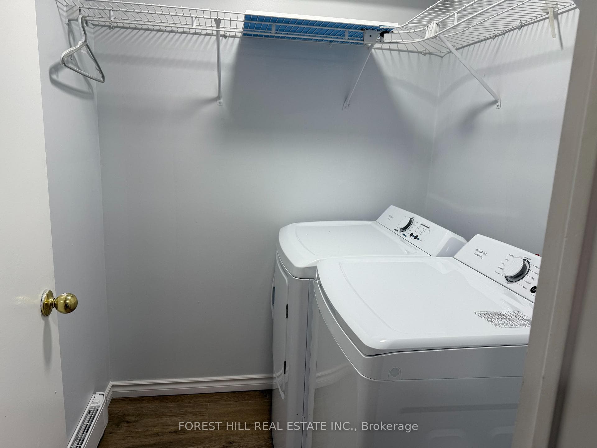 Laundry Room. Brand new appliances