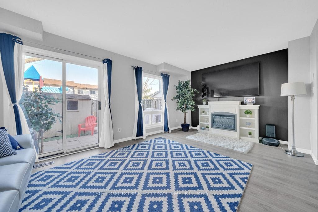 540 Dorchester Drive Unit 29 photo 6