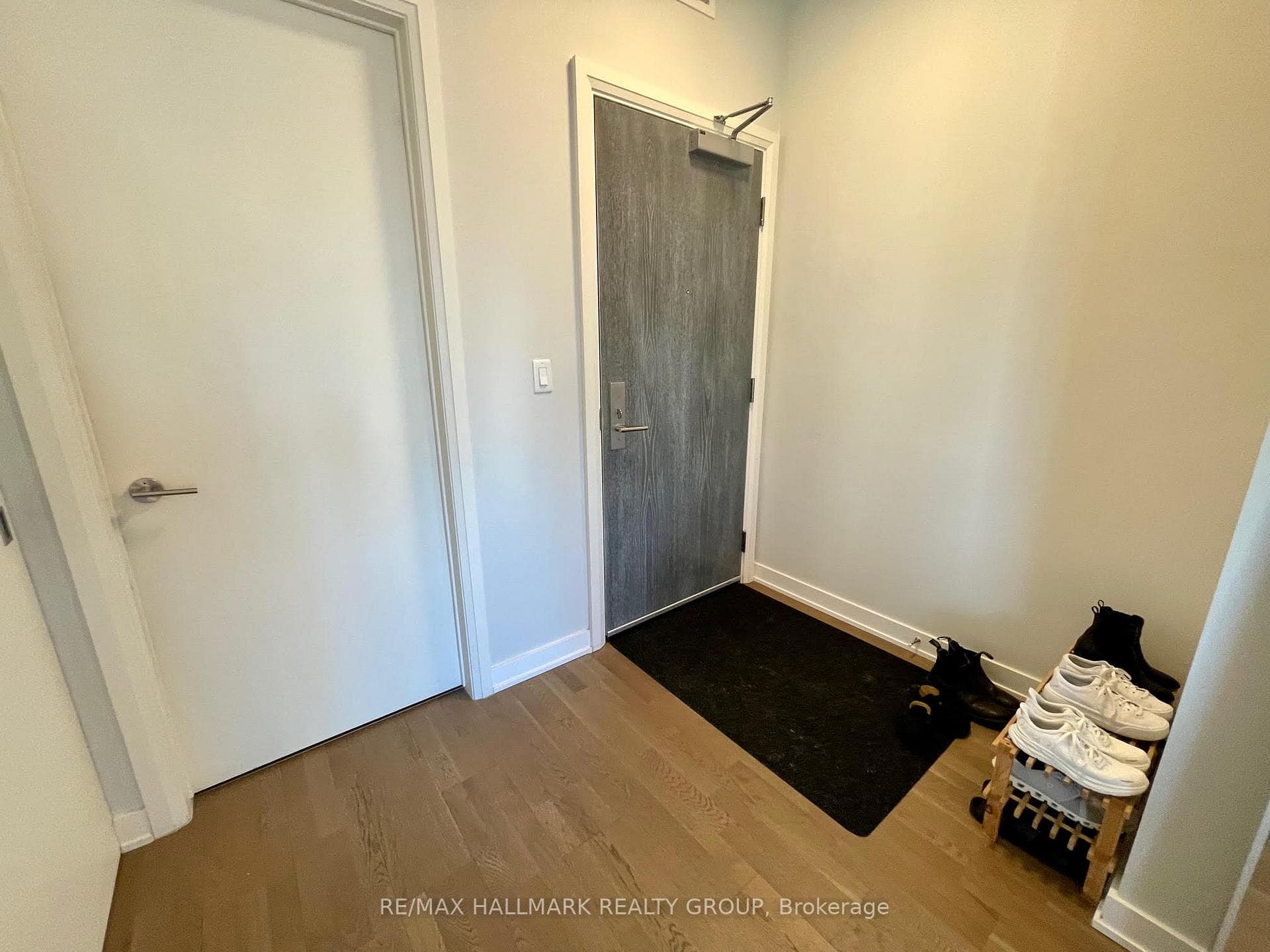 428 SPARKS Street Unit 1202 photo 14