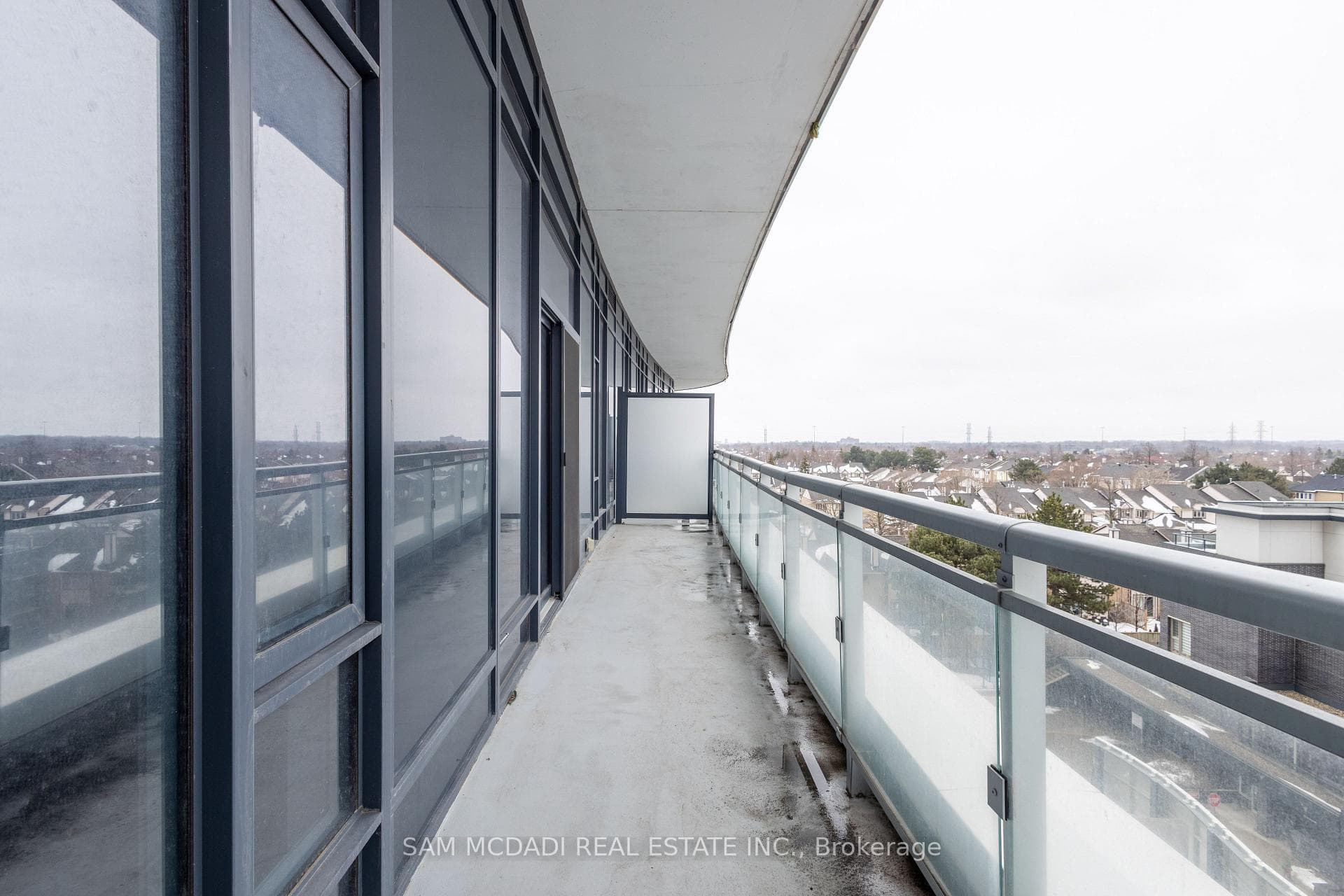 2520 Eglinton Avenue Unit 410 photo 17