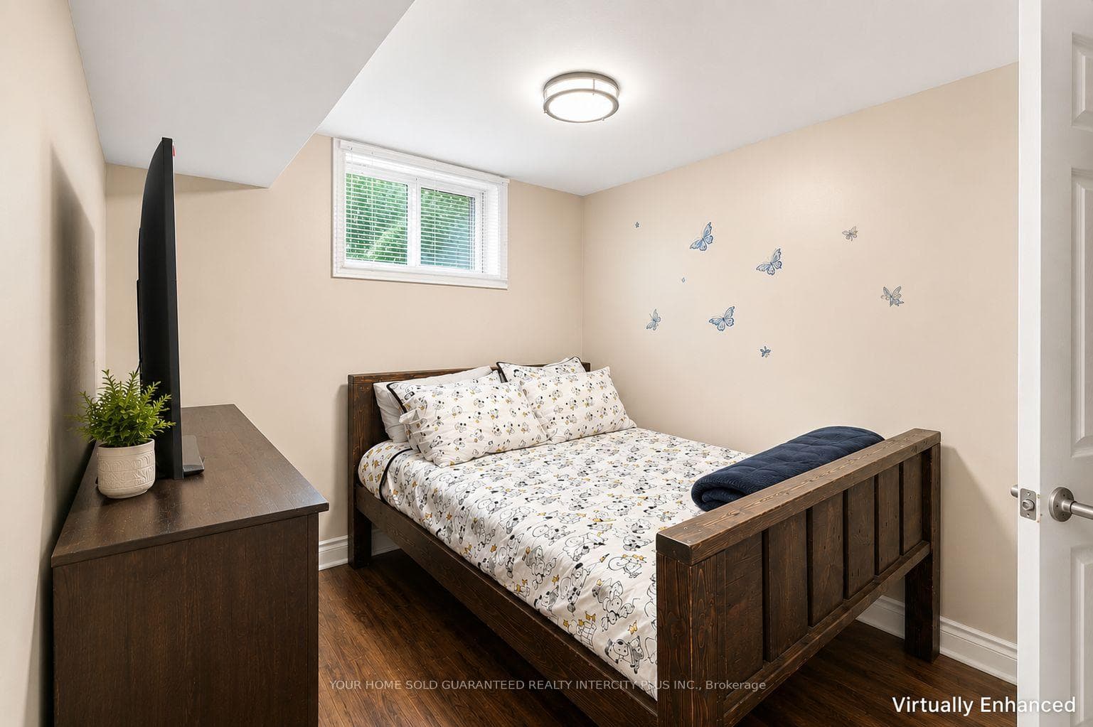30 Garside Crescent photo 29