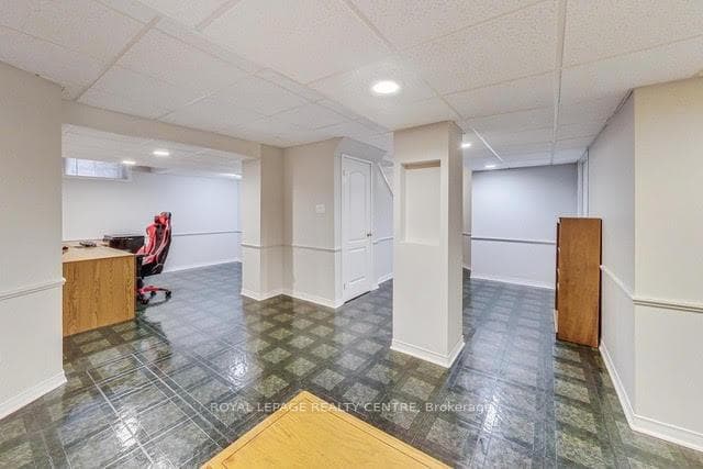 6887 Summer Heights Drive photo 32
