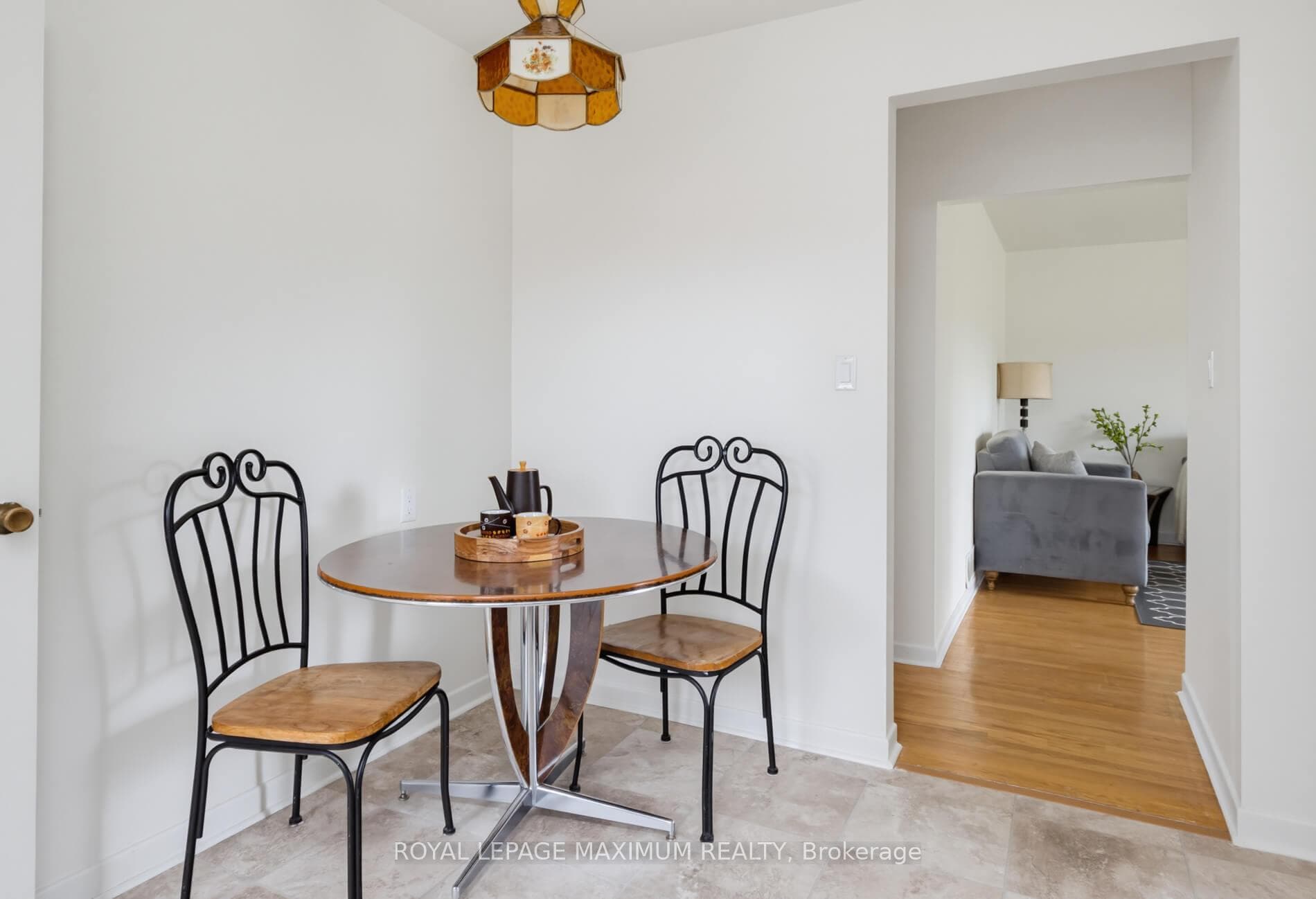 41 Strathavon Drive photo 13