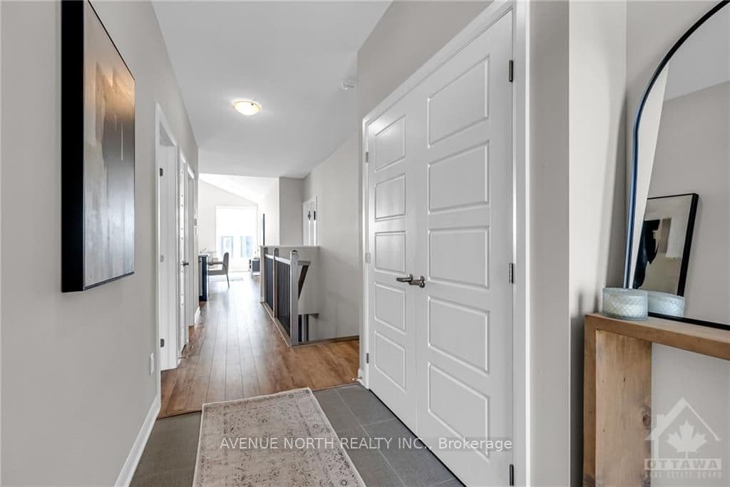 968 STEWART LEE Avenue photo 3