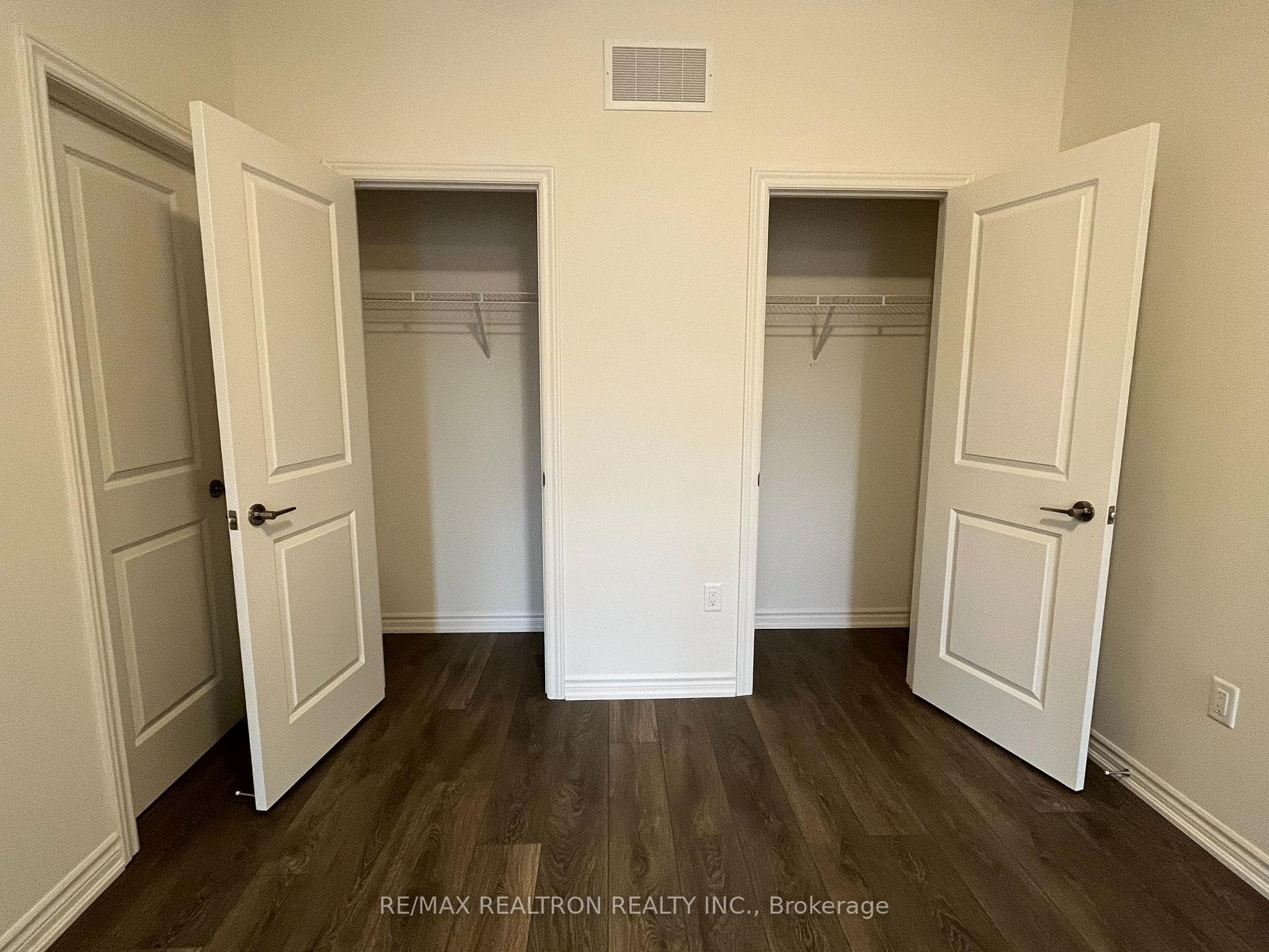 384 Twinflower Place photo 14