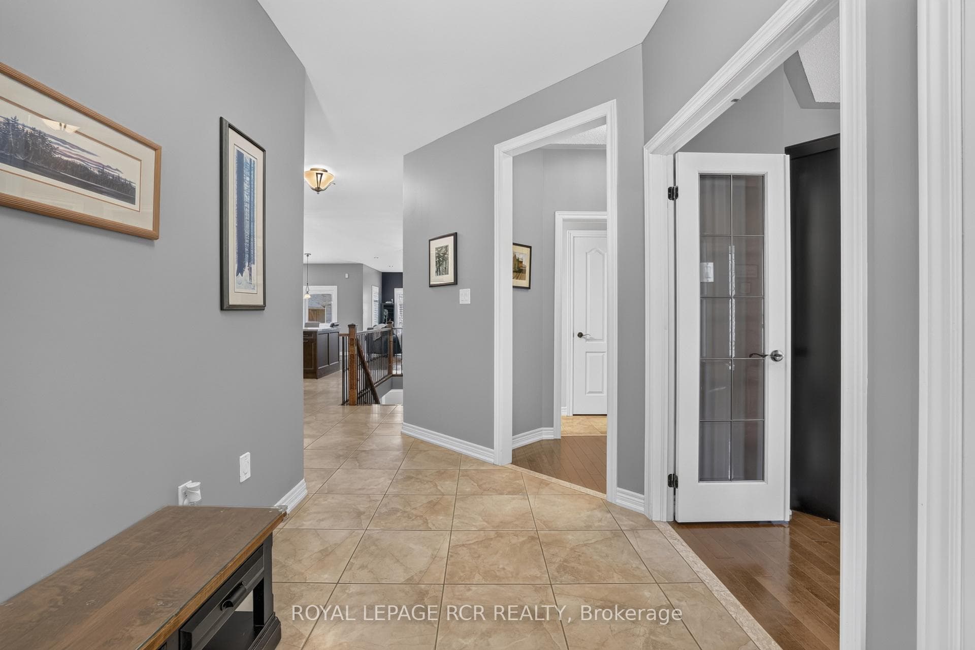 30 Borland Crescent photo 3